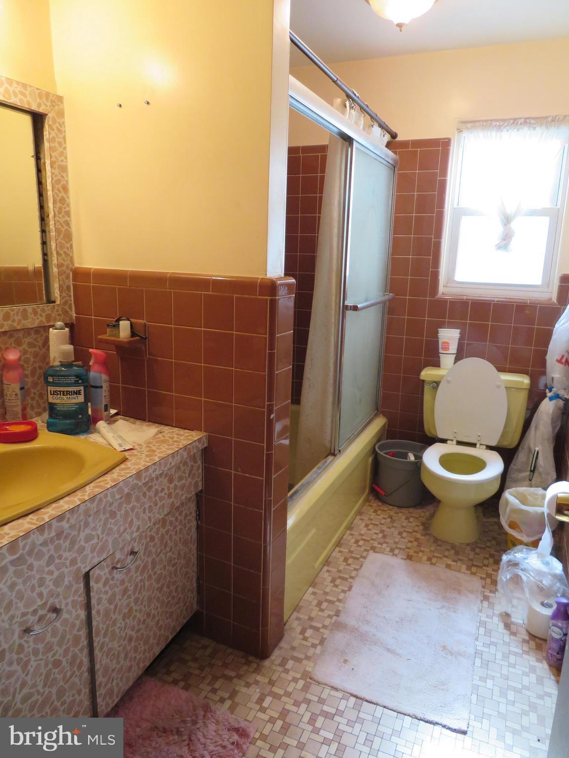 MARILYN PARK - Residential