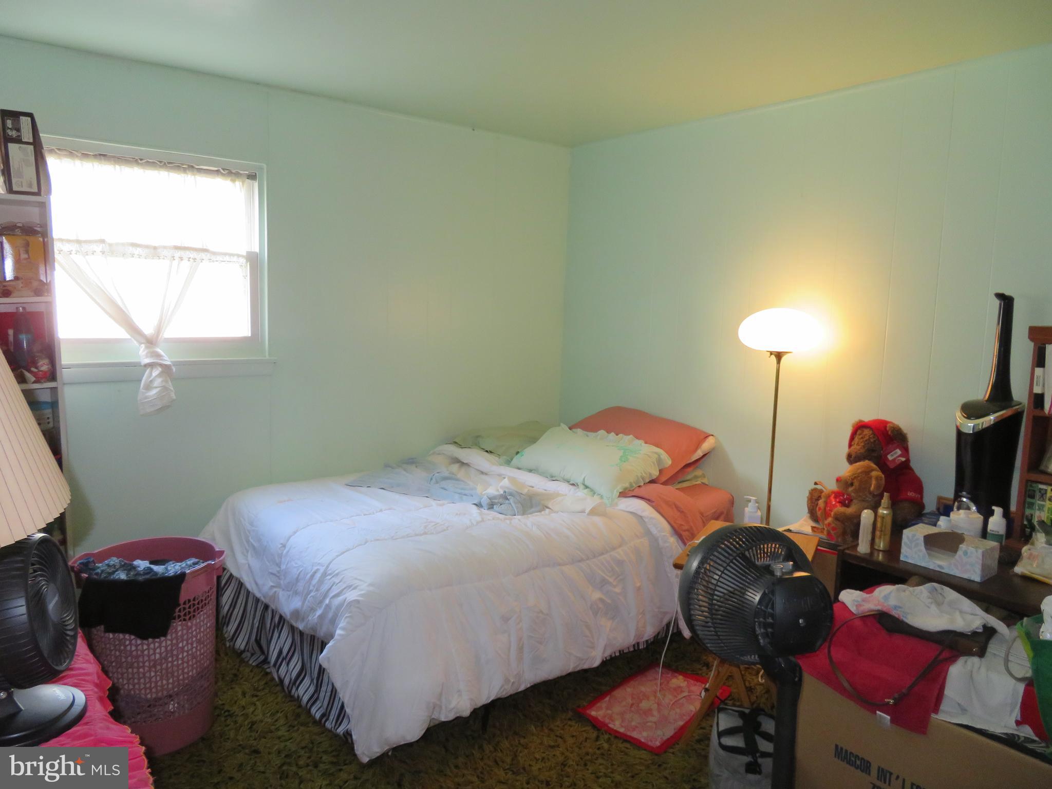 MARILYN PARK - Residential