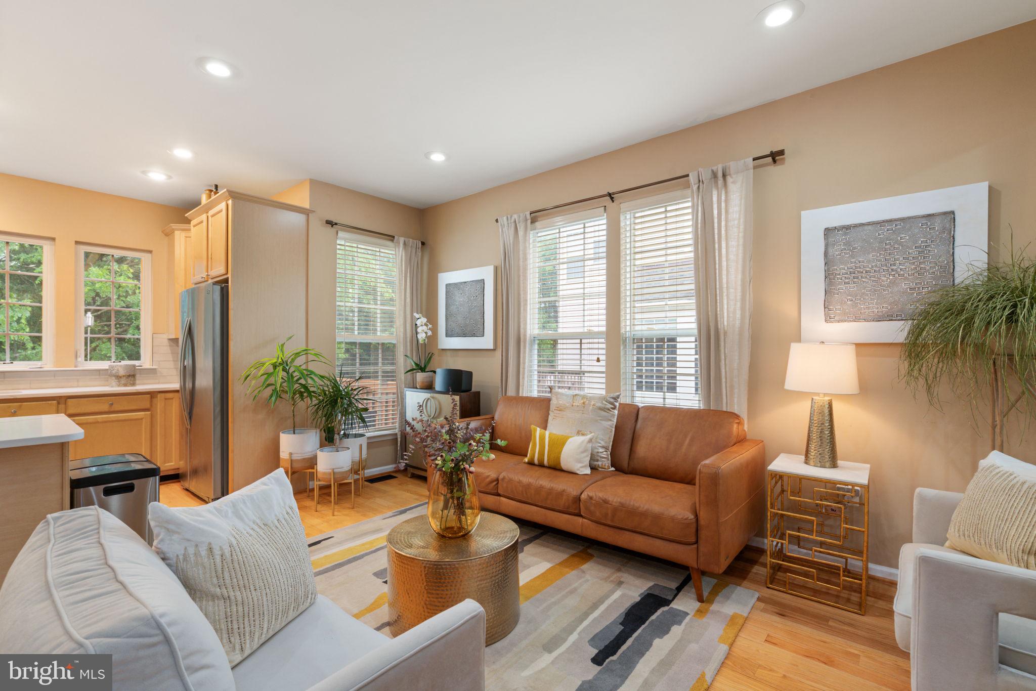 6737 APPLEMINT LANE