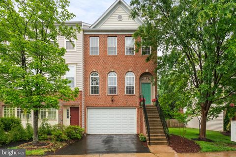 6737 APPLEMINT LANE ALEXANDRIA VA 22310