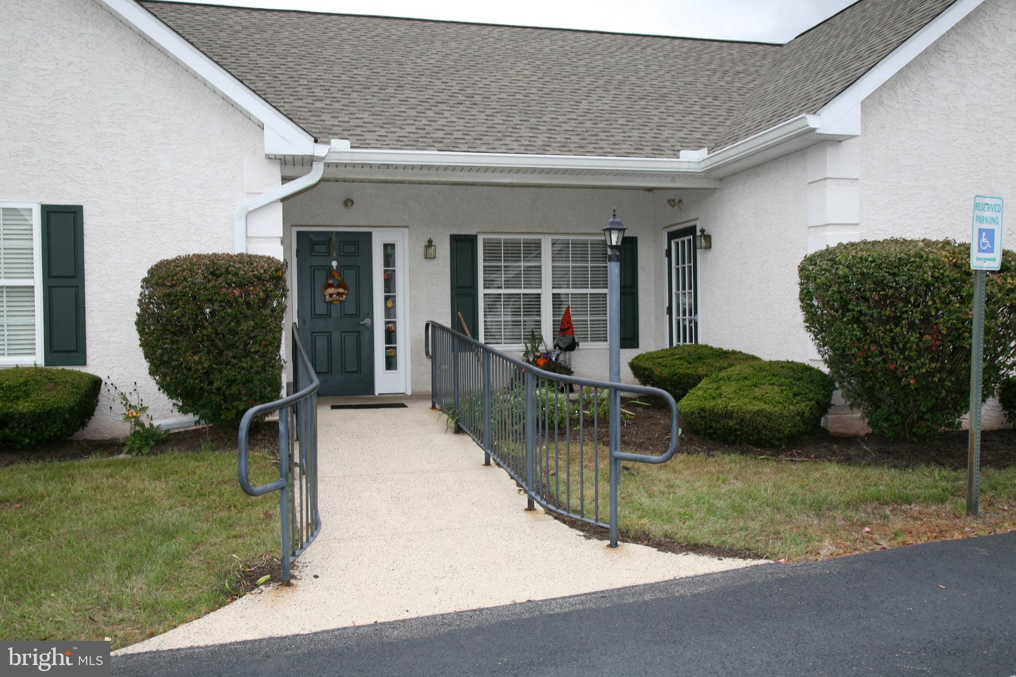 WILLIAM PENN VILLA - Residential