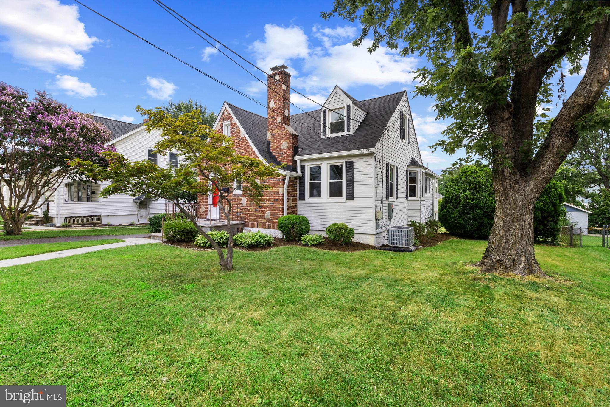 LINWOOD - Residential