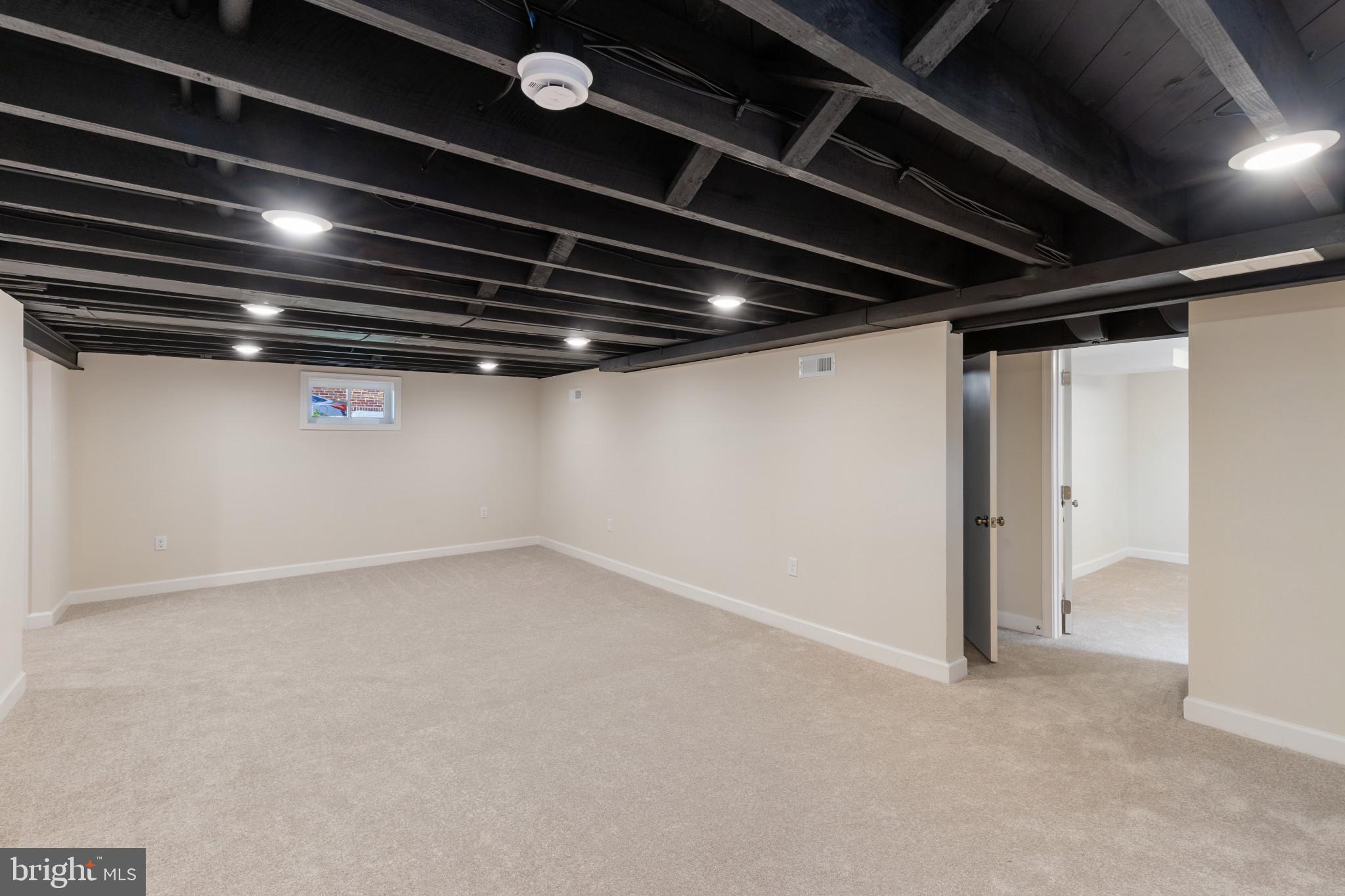 LINWOOD - Residential