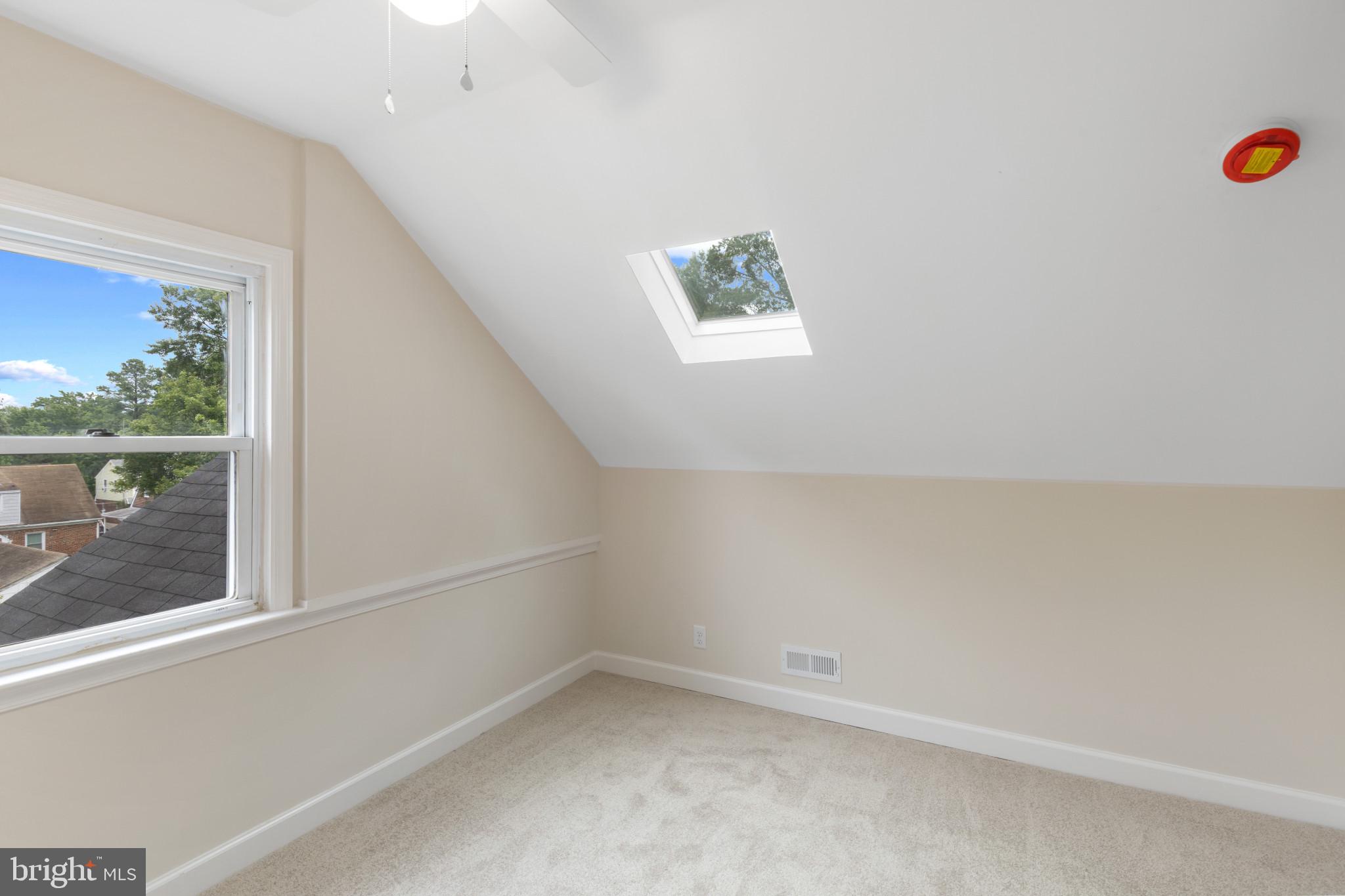 LINWOOD - Residential