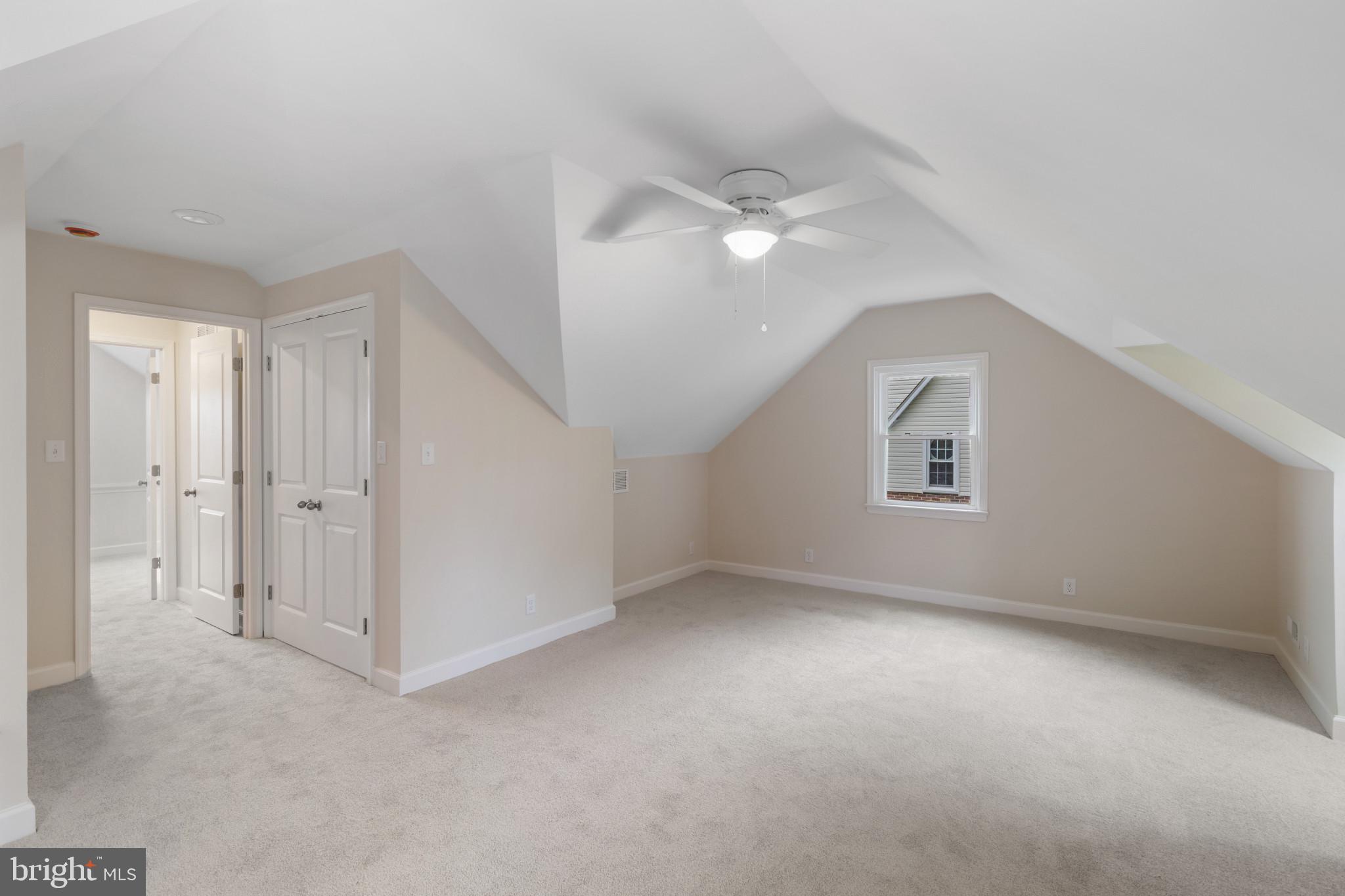 LINWOOD - Residential