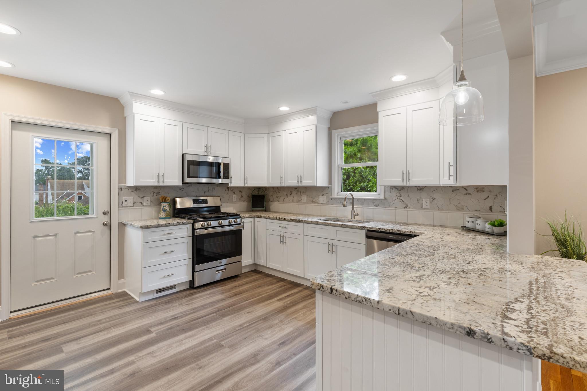 LINWOOD - Residential