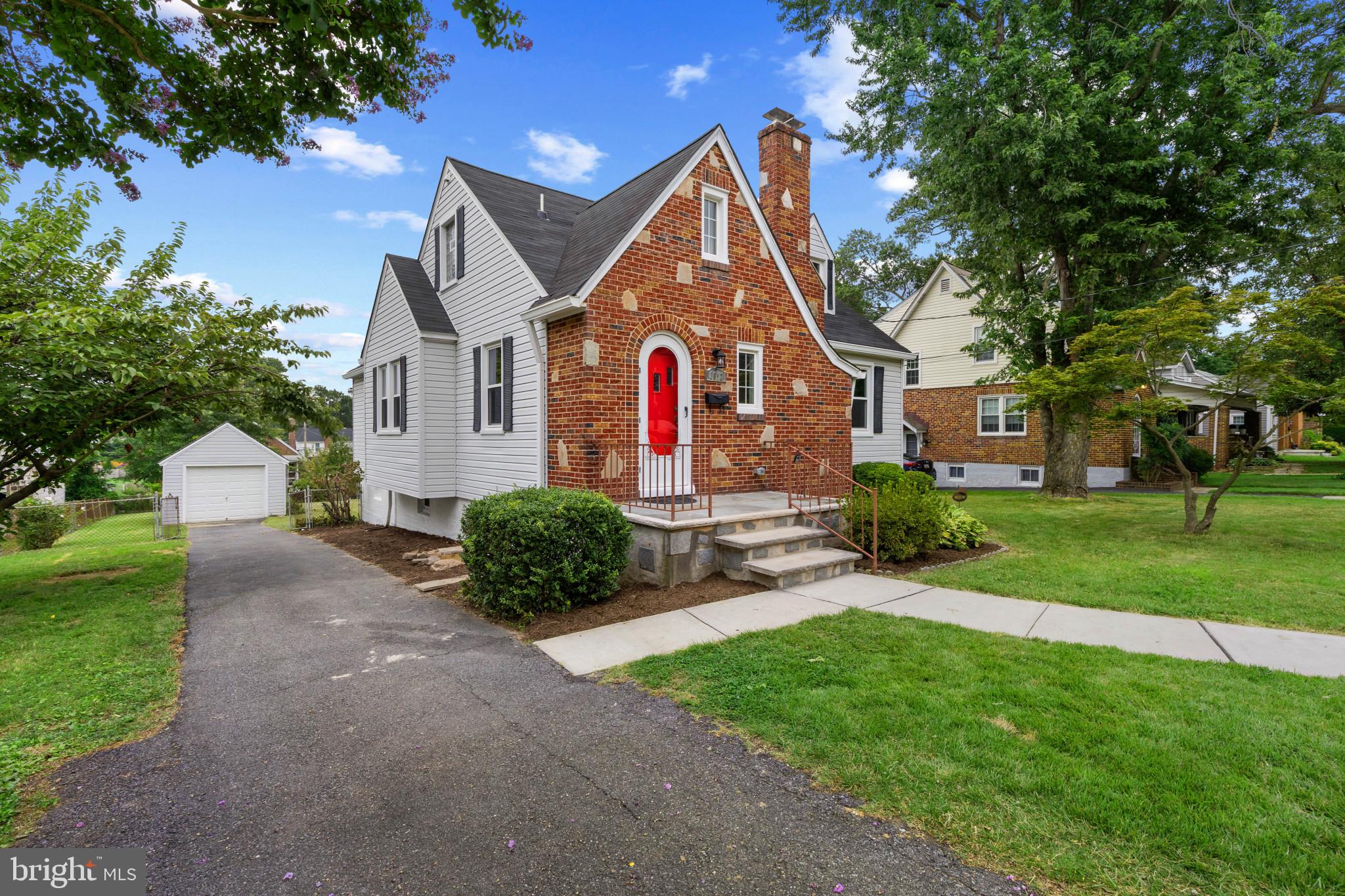 LINWOOD - Residential