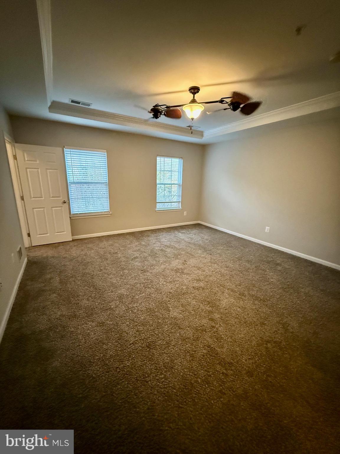 POTOMAC CLUB CONDOMINIUMS - Residential Lease