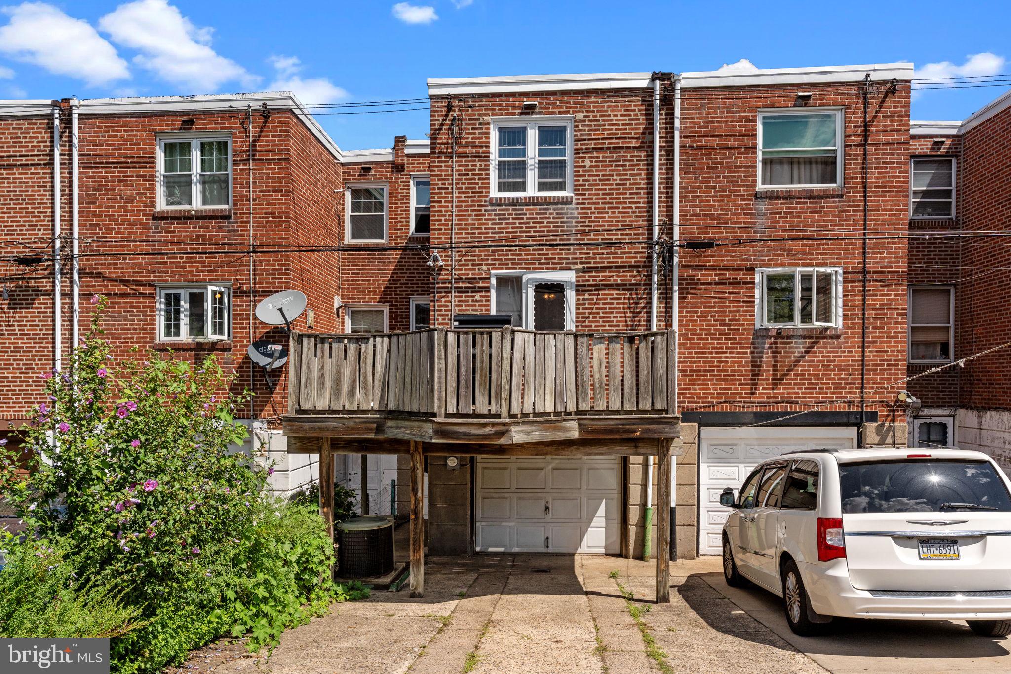 PHILADELPHIA (NORTHEAST) - Residential