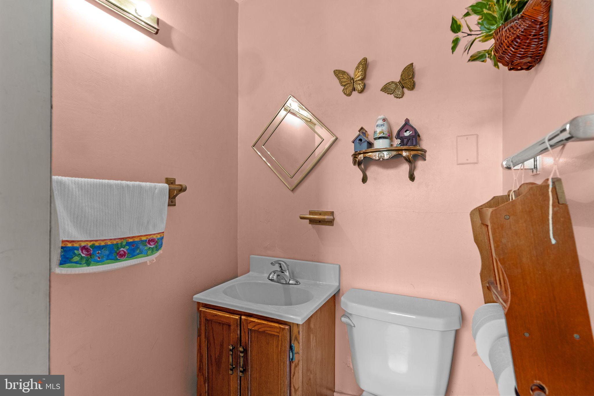 PHILADELPHIA (NORTHEAST) - Residential