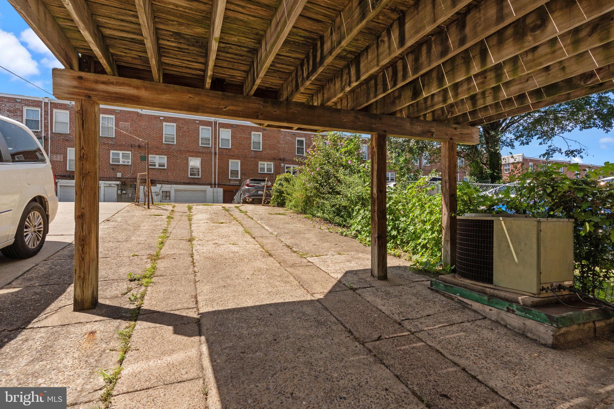 PHILADELPHIA (NORTHEAST) - Residential