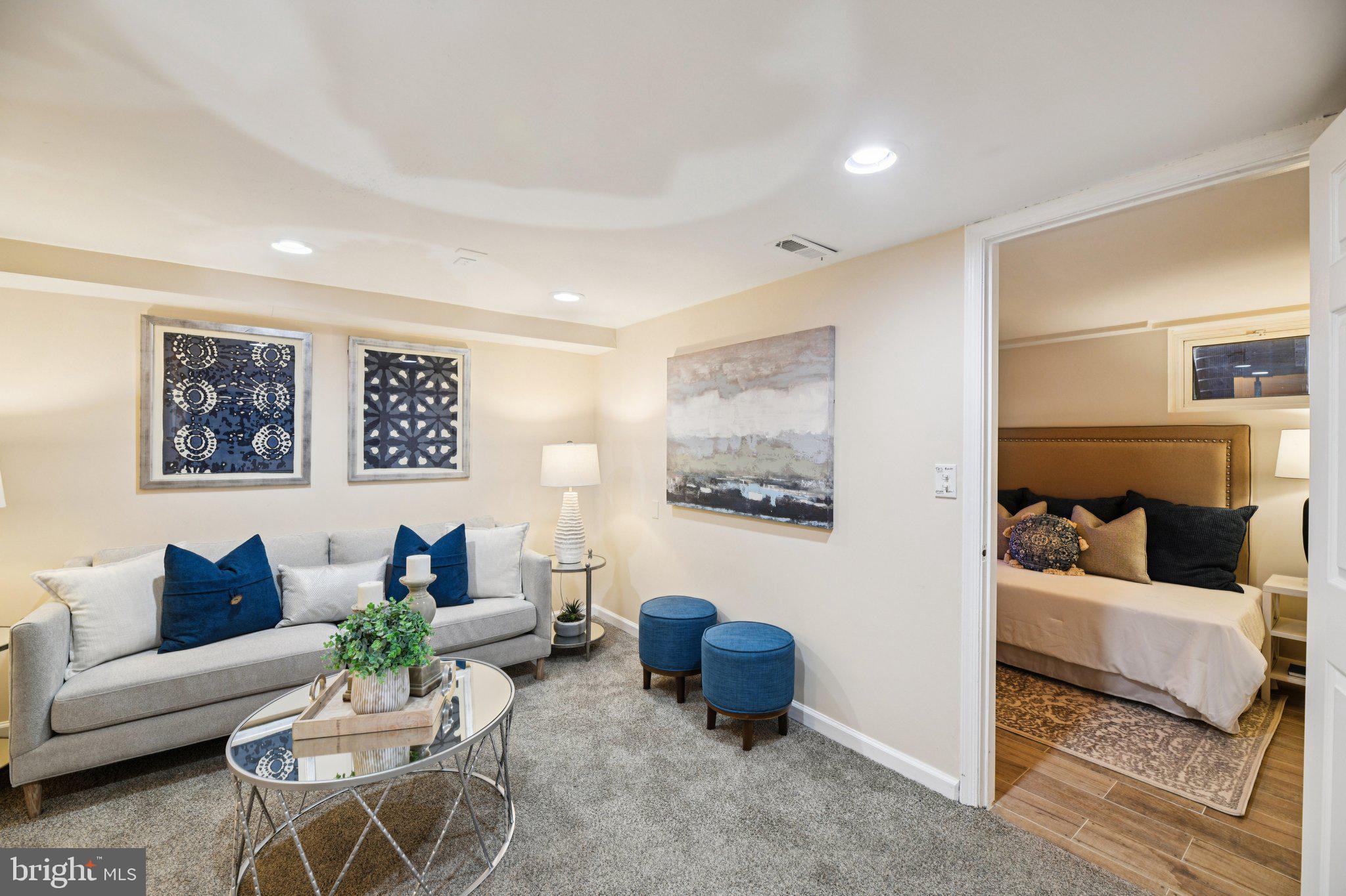 UNIVERSITY PARK - Residential