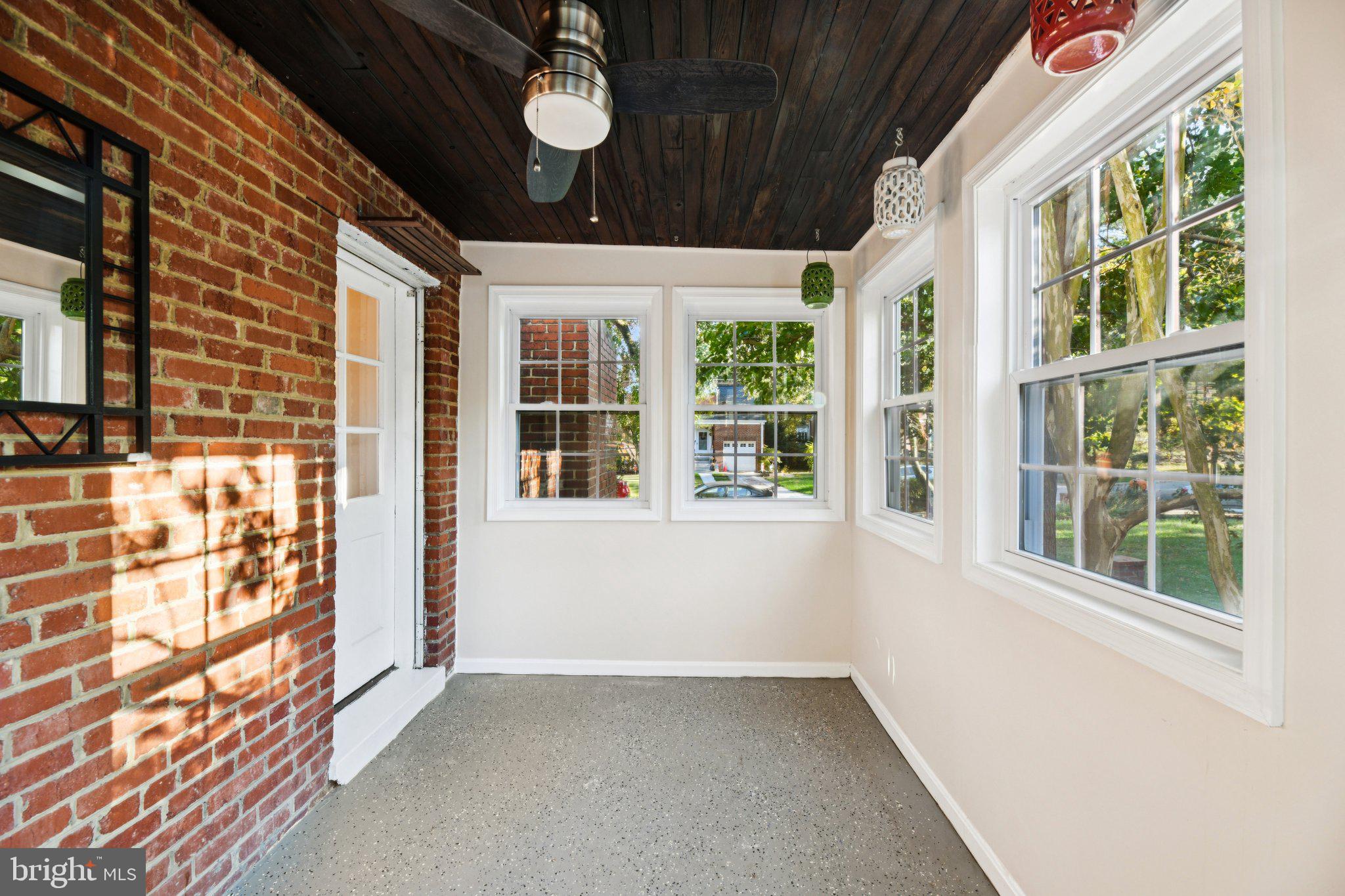 UNIVERSITY PARK - Residential