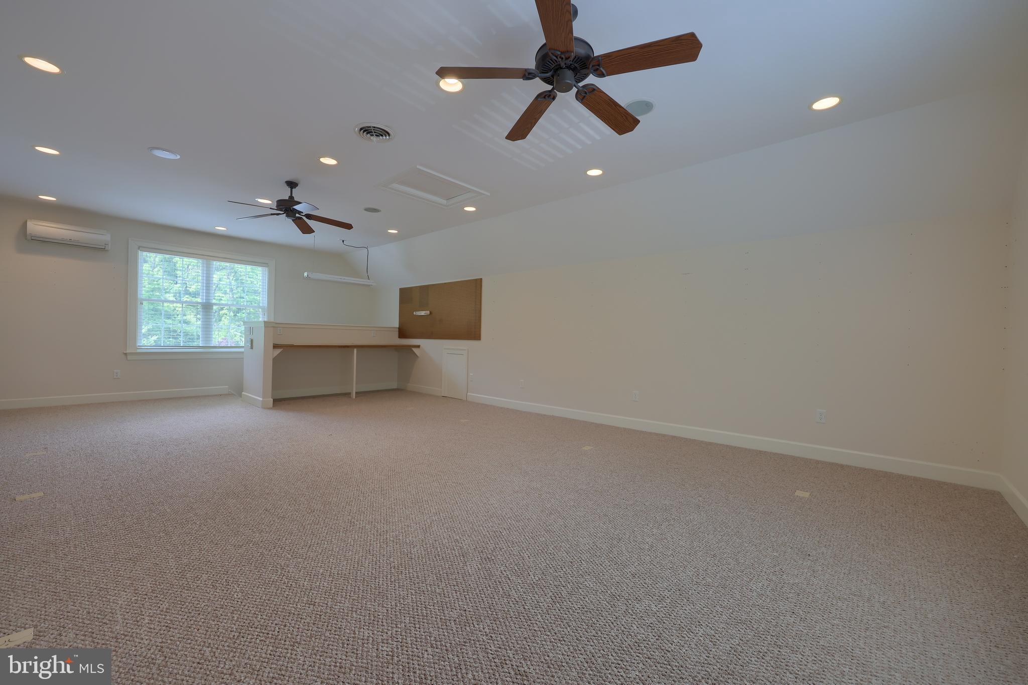 ROSENMILLER FARMS - Residential