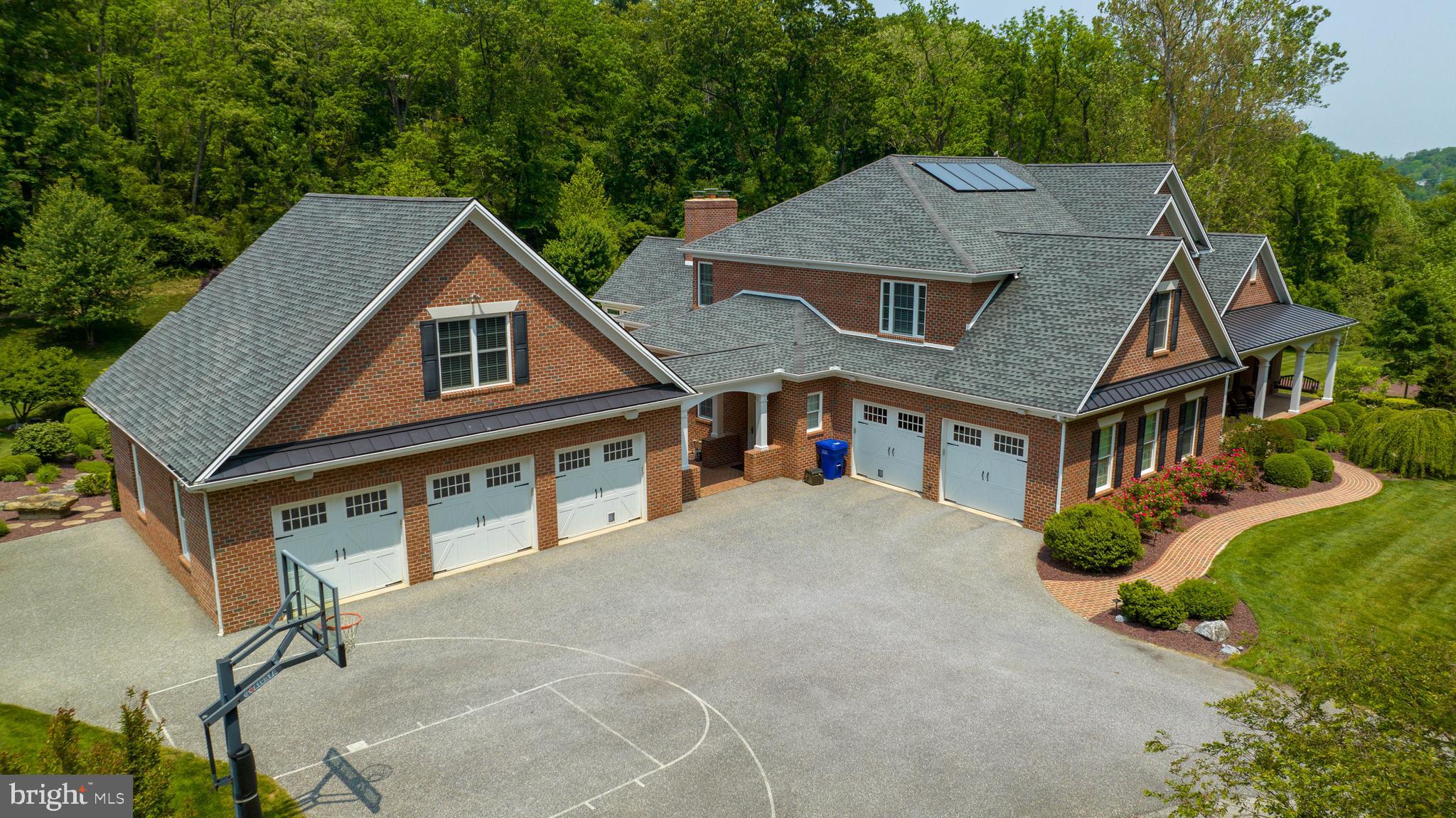 ROSENMILLER FARMS - Residential