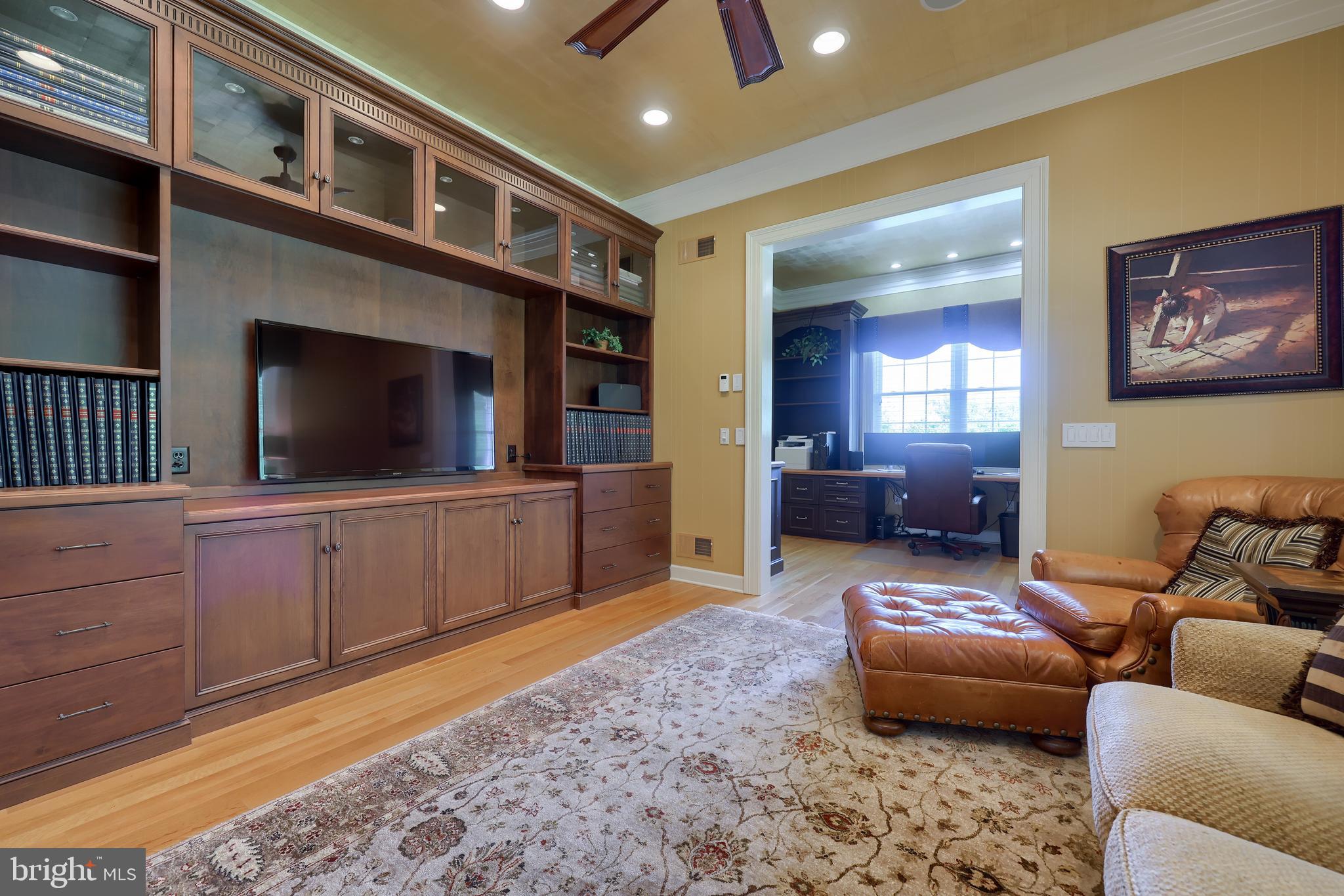 ROSENMILLER FARMS - Residential