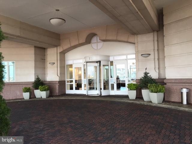 HARBORVIEW - Residential Lease