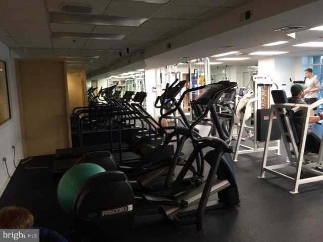 HARBORVIEW - Residential Lease