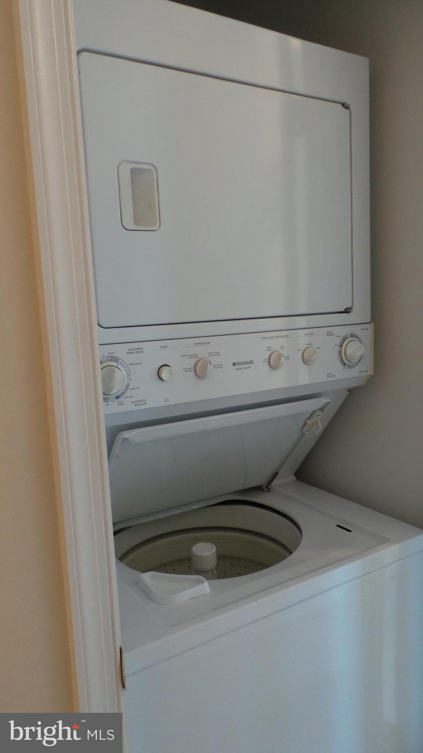 HARBORVIEW - Residential Lease