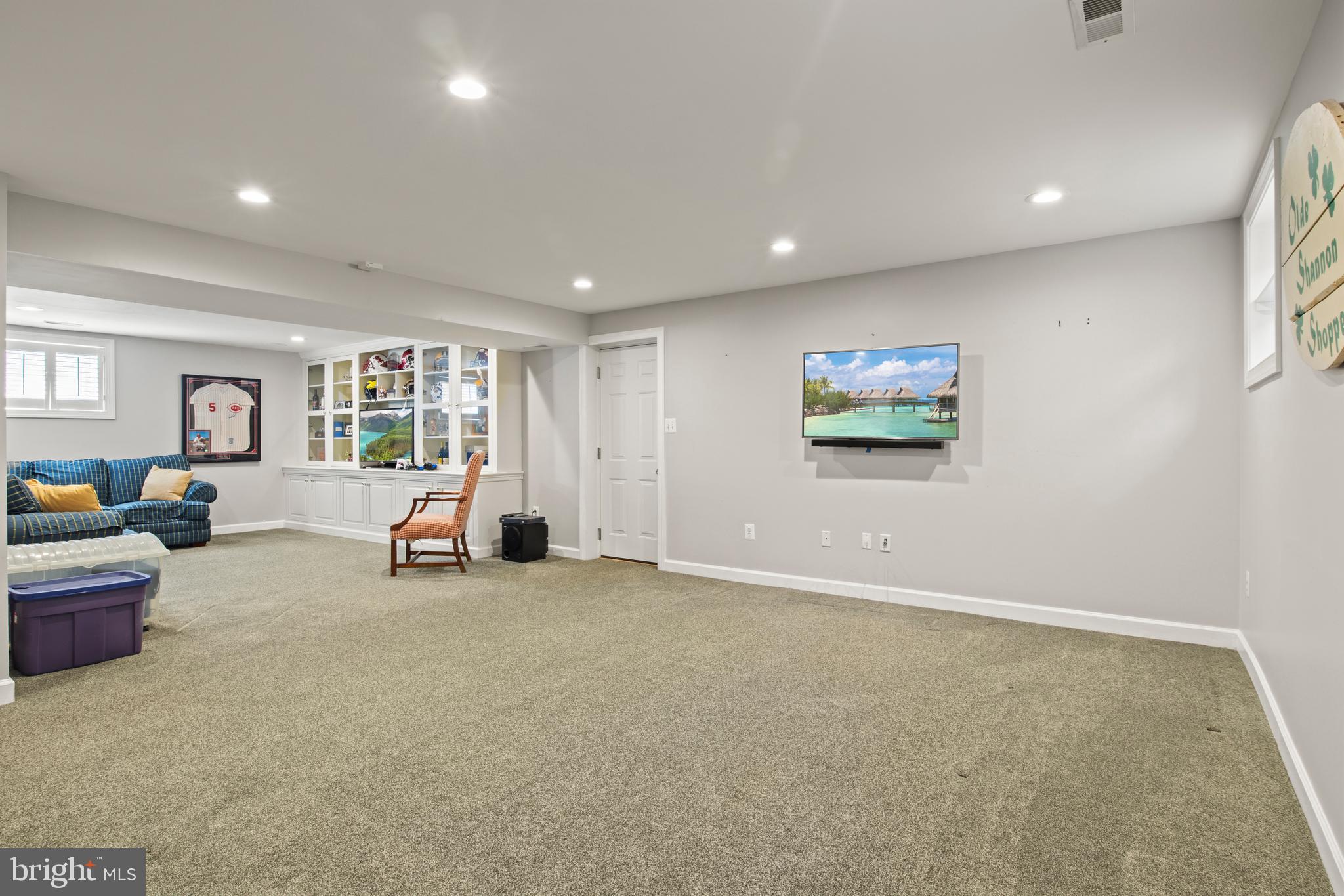 ALTA VISTA TERRACE - Residential