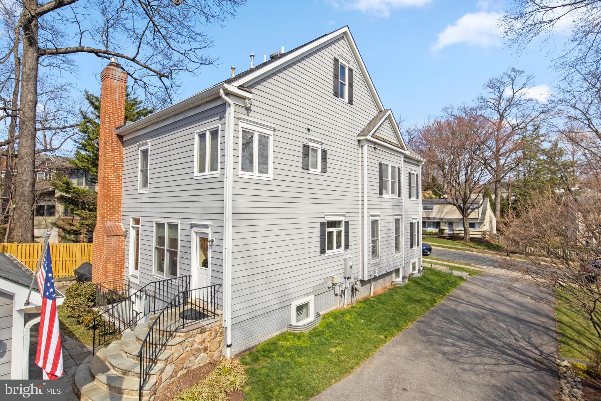 ALTA VISTA TERRACE - Residential