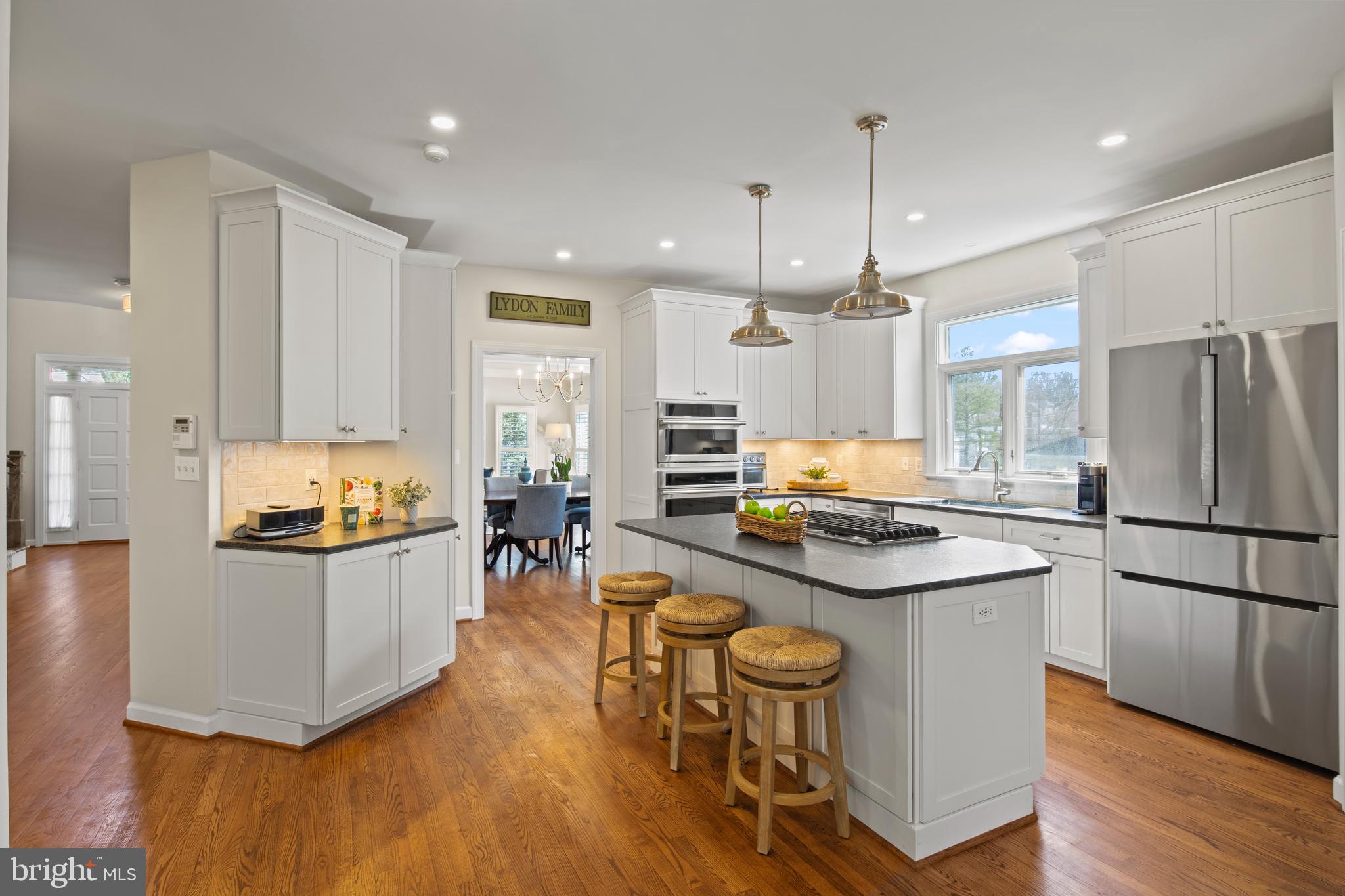 ALTA VISTA TERRACE - Residential