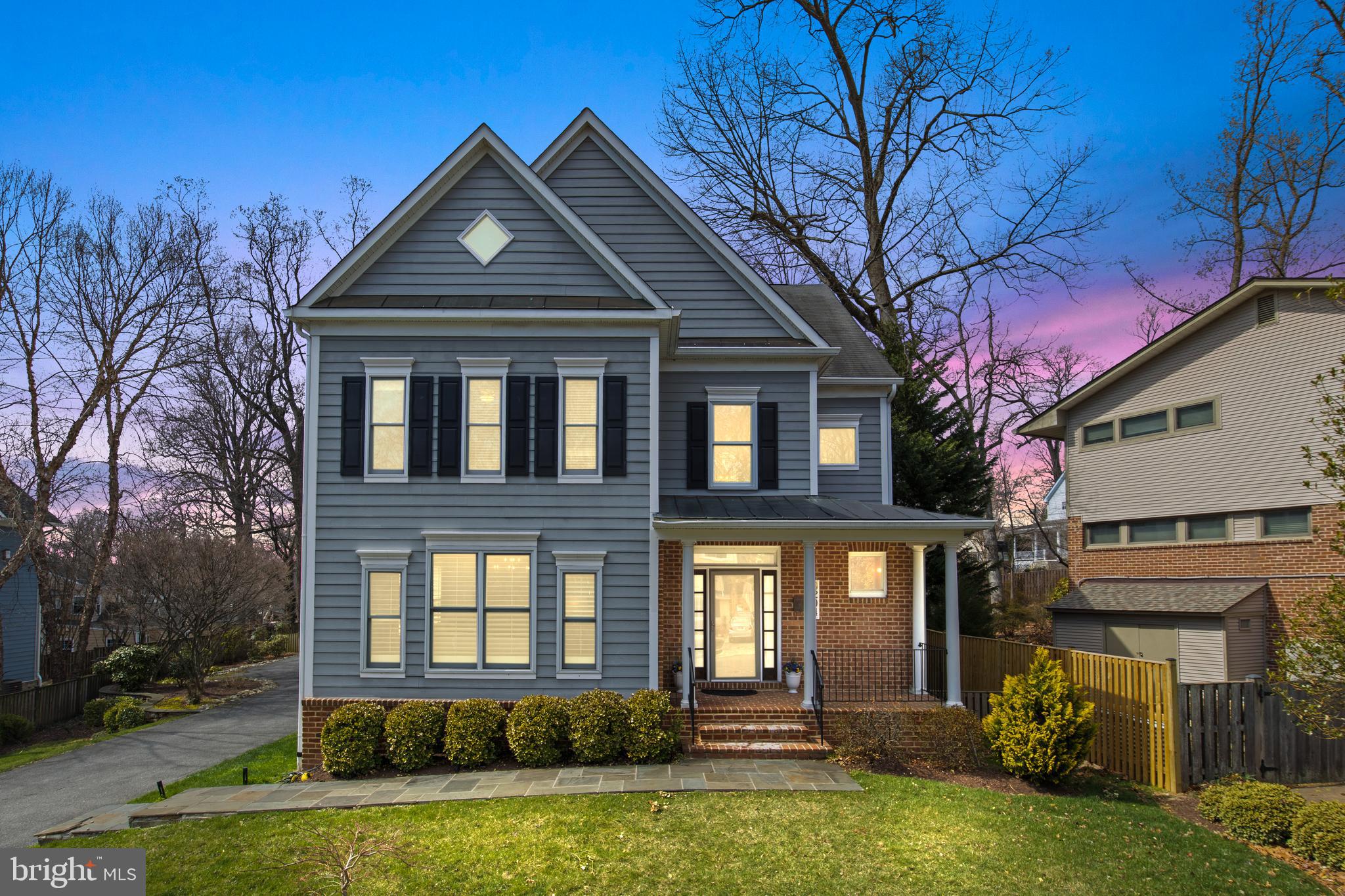 ALTA VISTA TERRACE - Residential