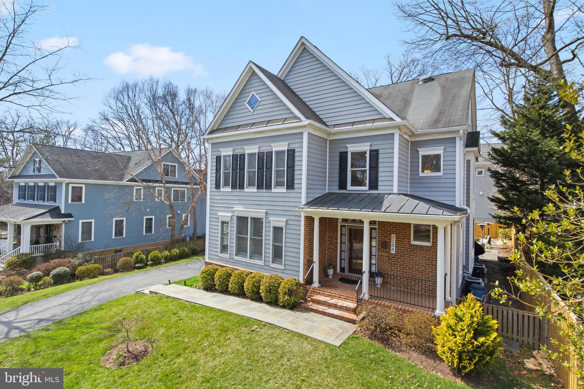 ALTA VISTA TERRACE - Residential