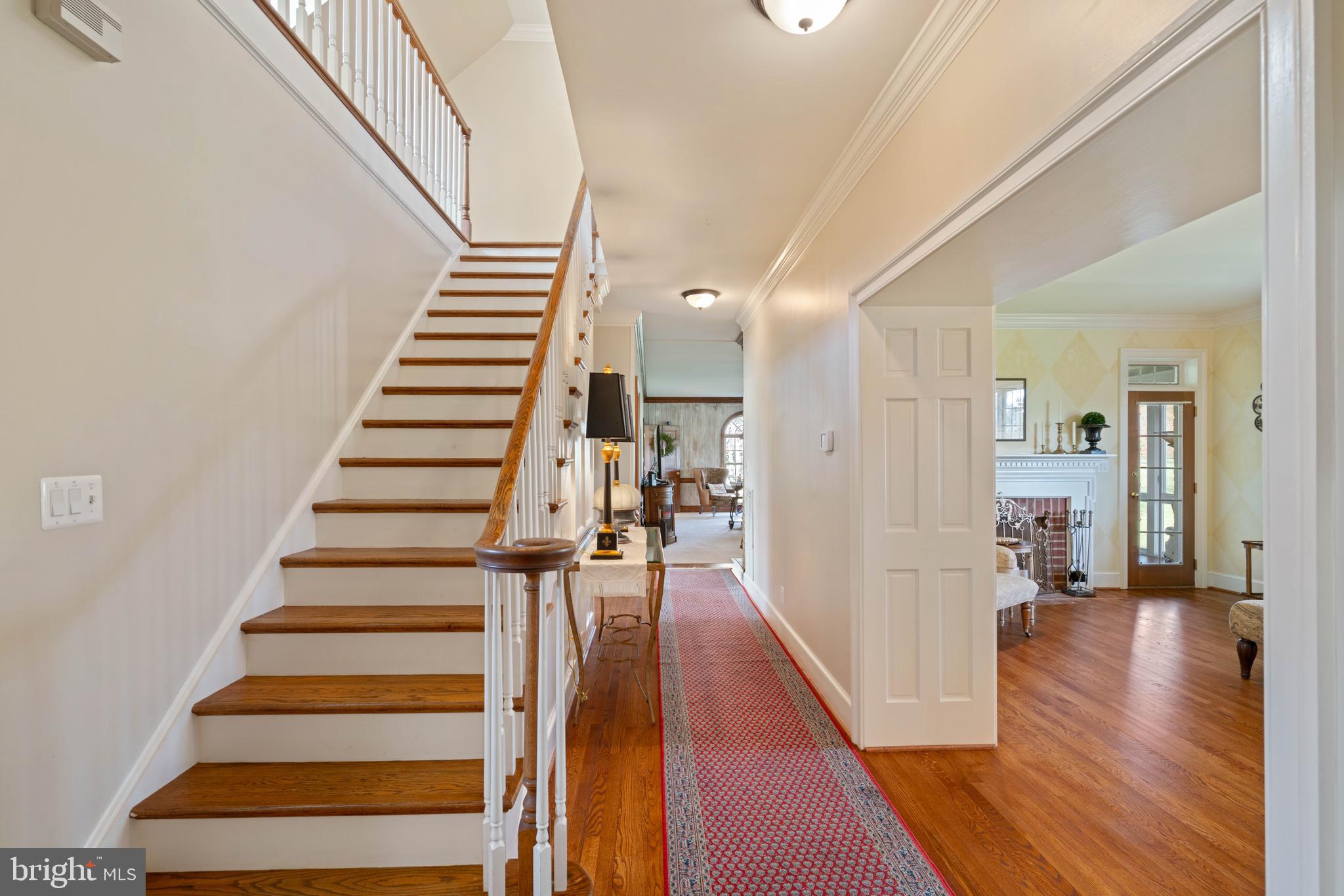 LAWNVALE ESTATES - Residential