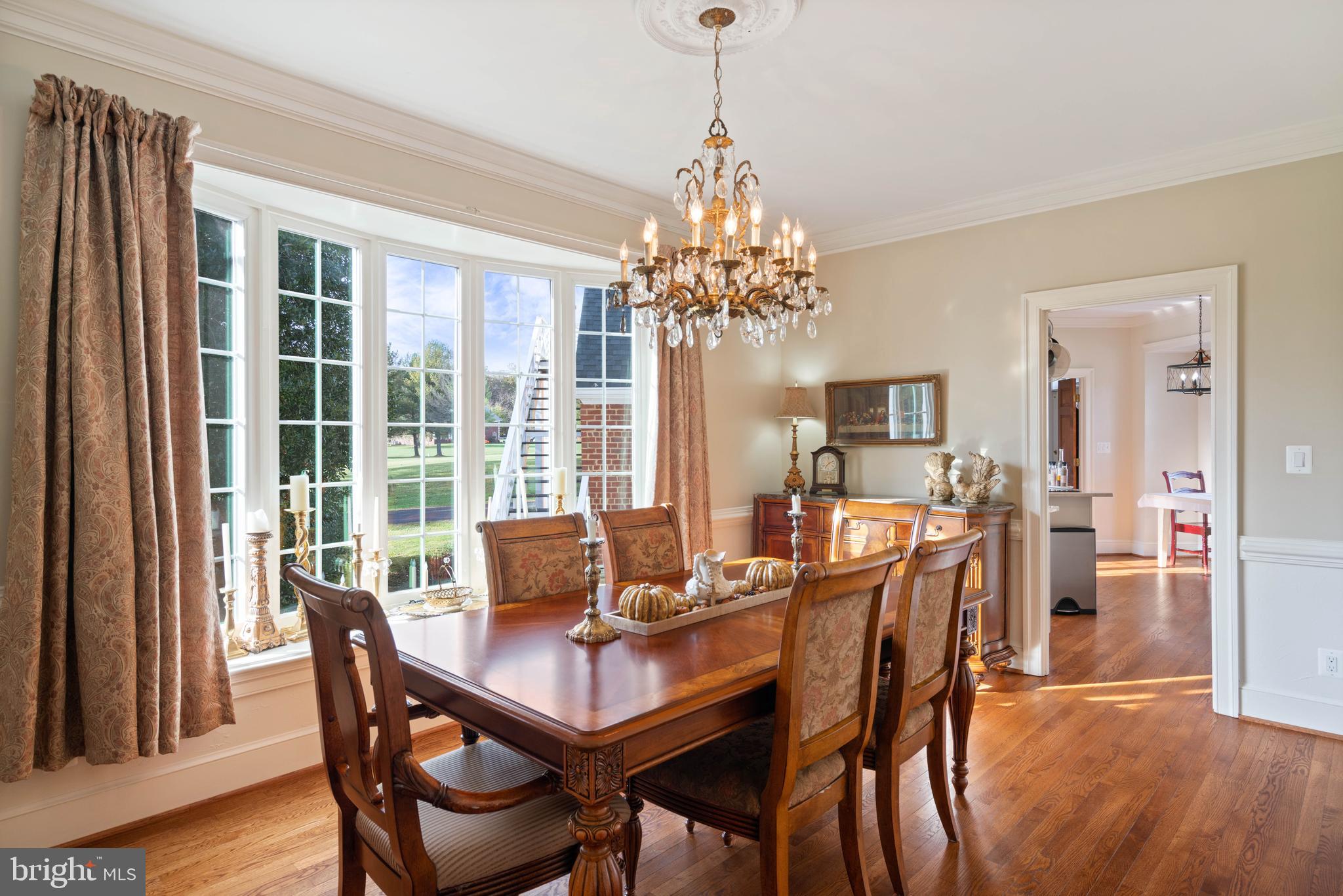 LAWNVALE ESTATES - Residential