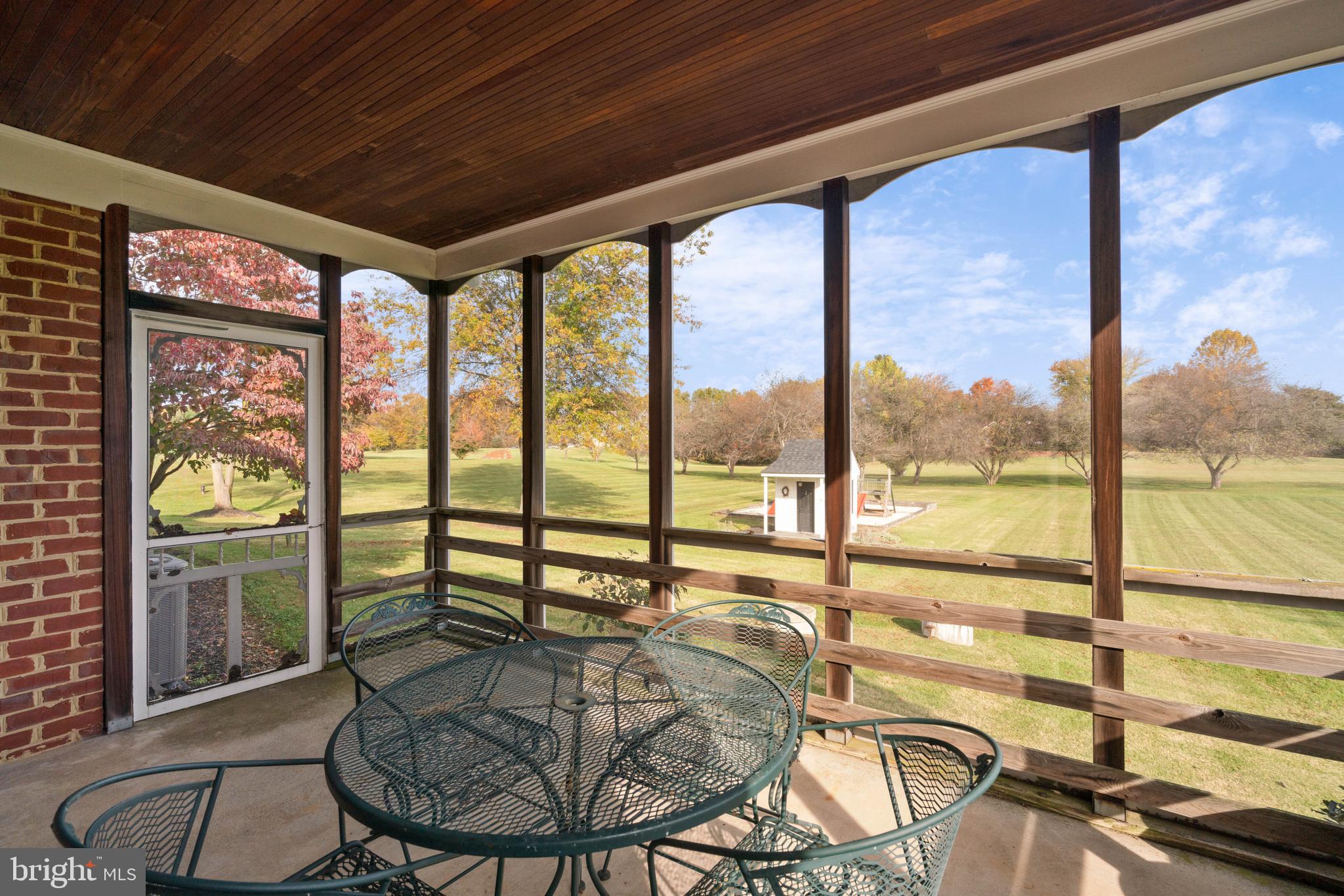 LAWNVALE ESTATES - Residential