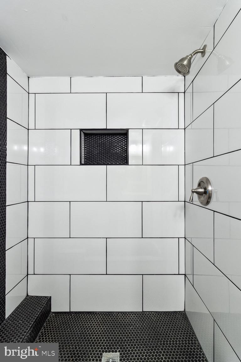 BROADWAY EAST - Residential