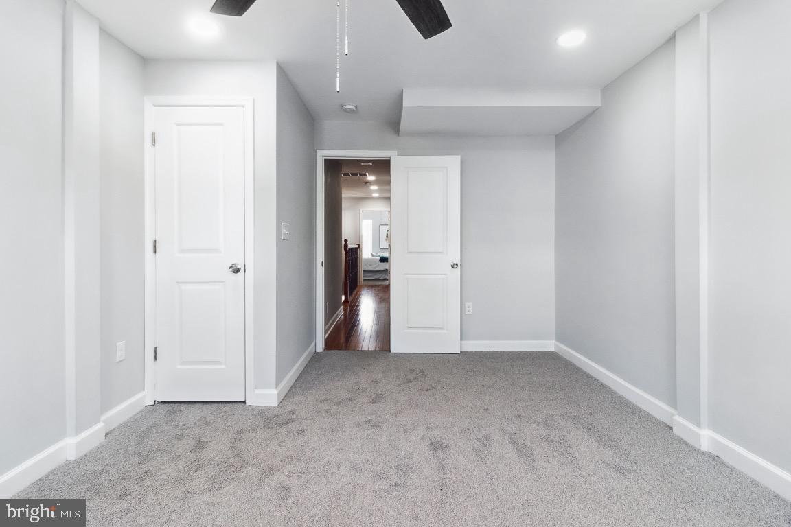 BROADWAY EAST - Residential