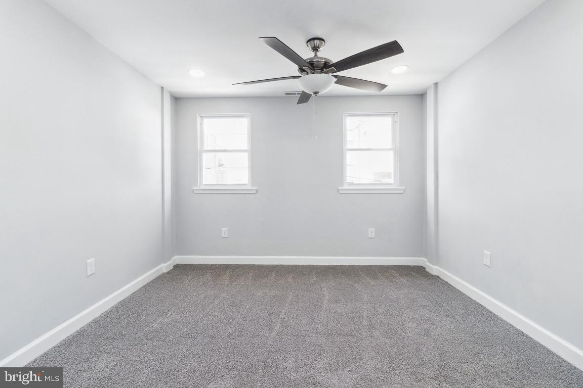 BROADWAY EAST - Residential