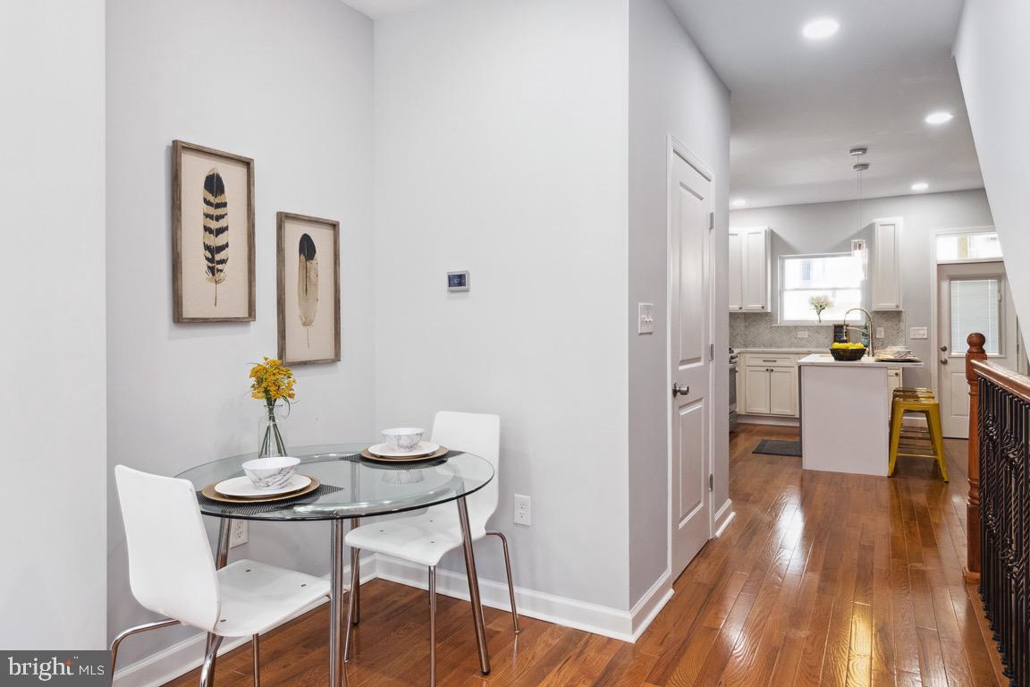 BROADWAY EAST - Residential