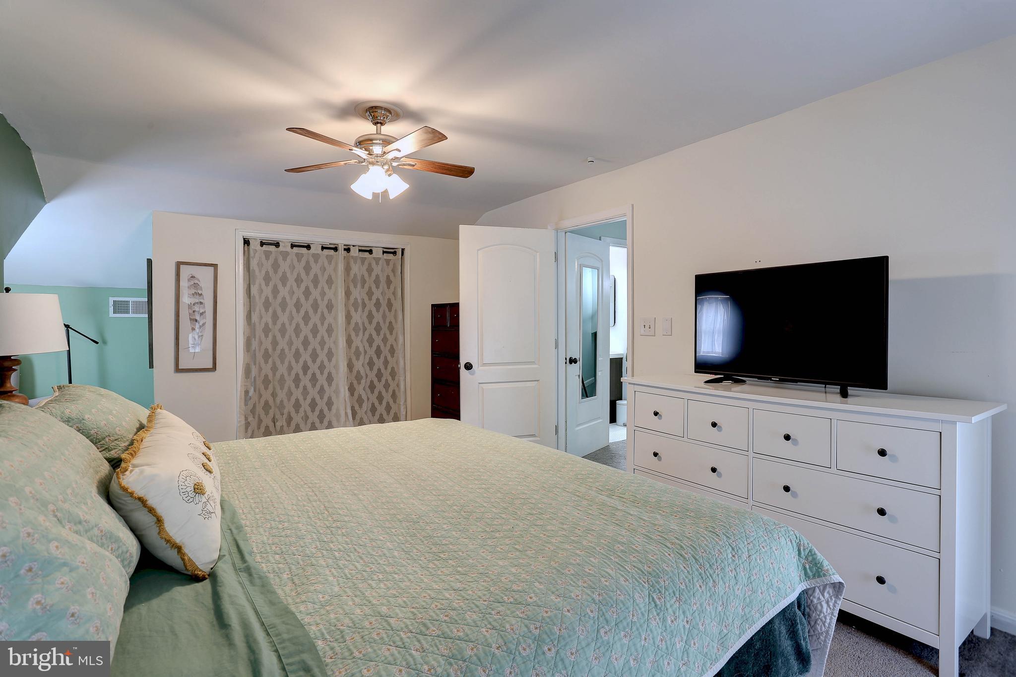 SOMERSET - Residential