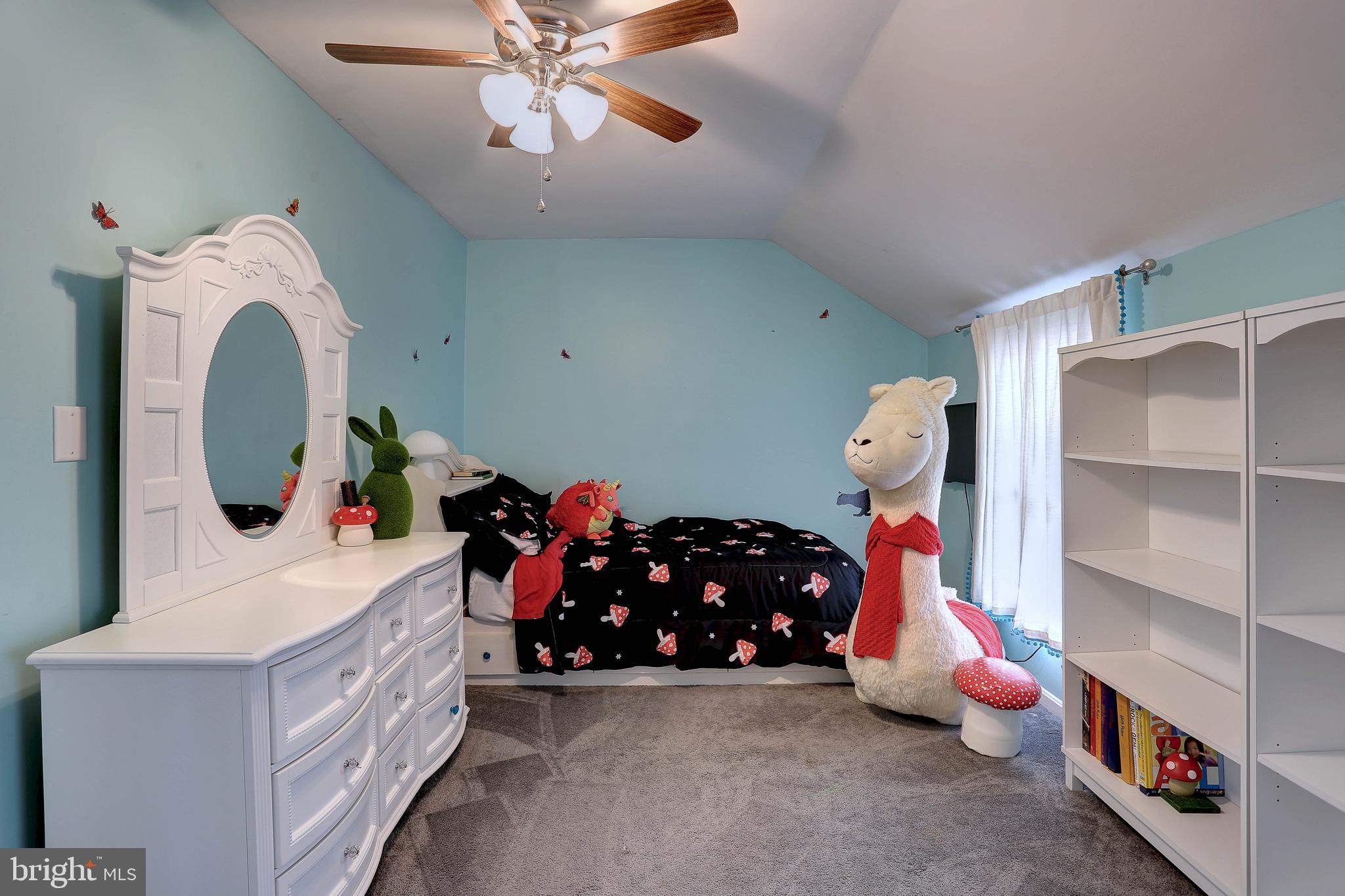 SOMERSET - Residential