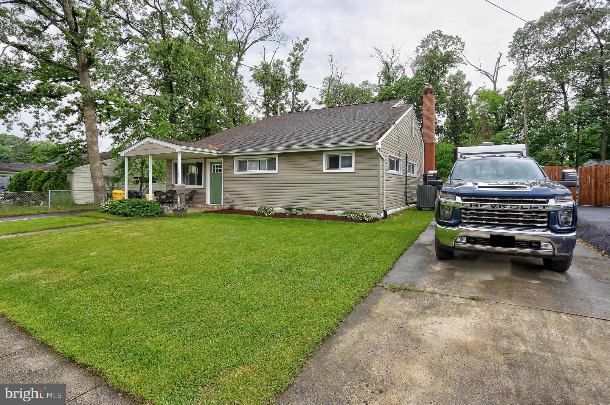 SOMERSET - Residential