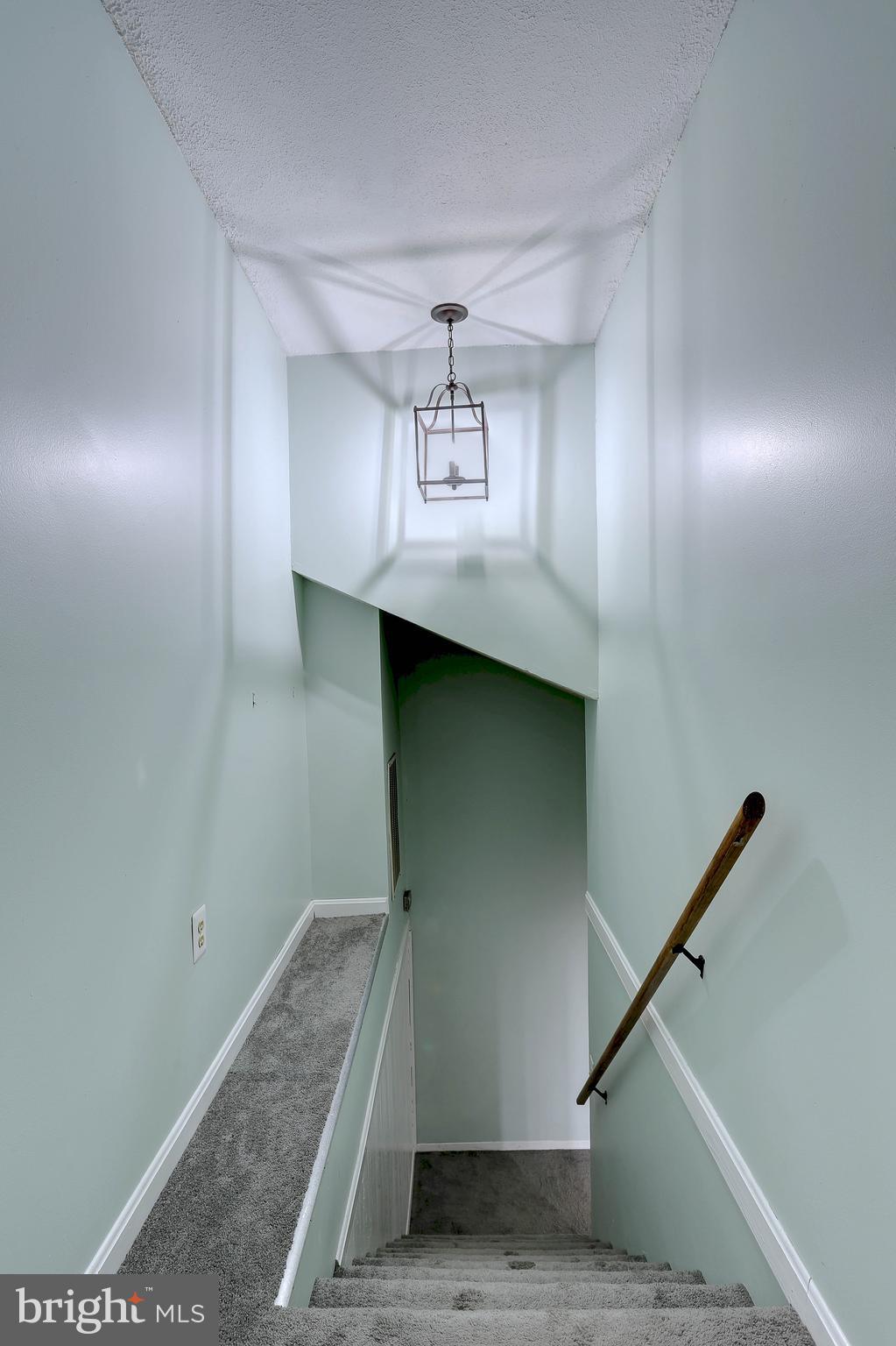 SOMERSET - Residential