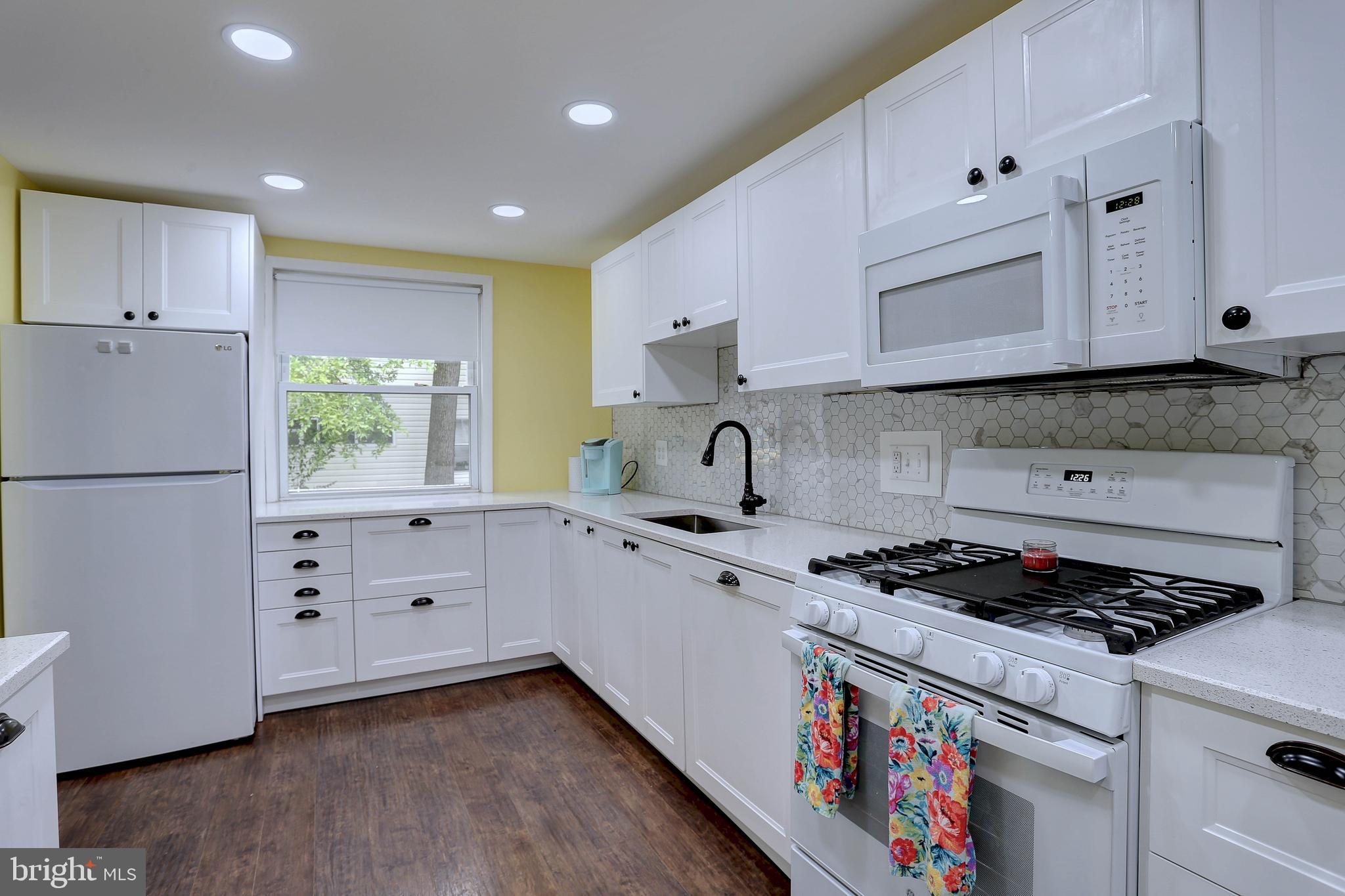 SOMERSET - Residential