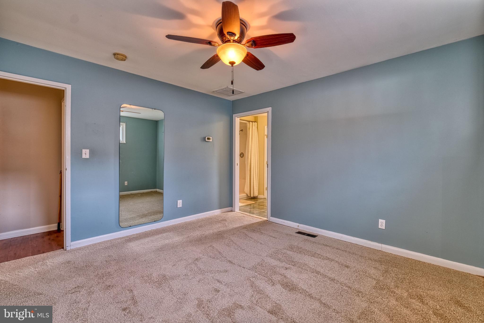 MUNROE GARDENS - Residential