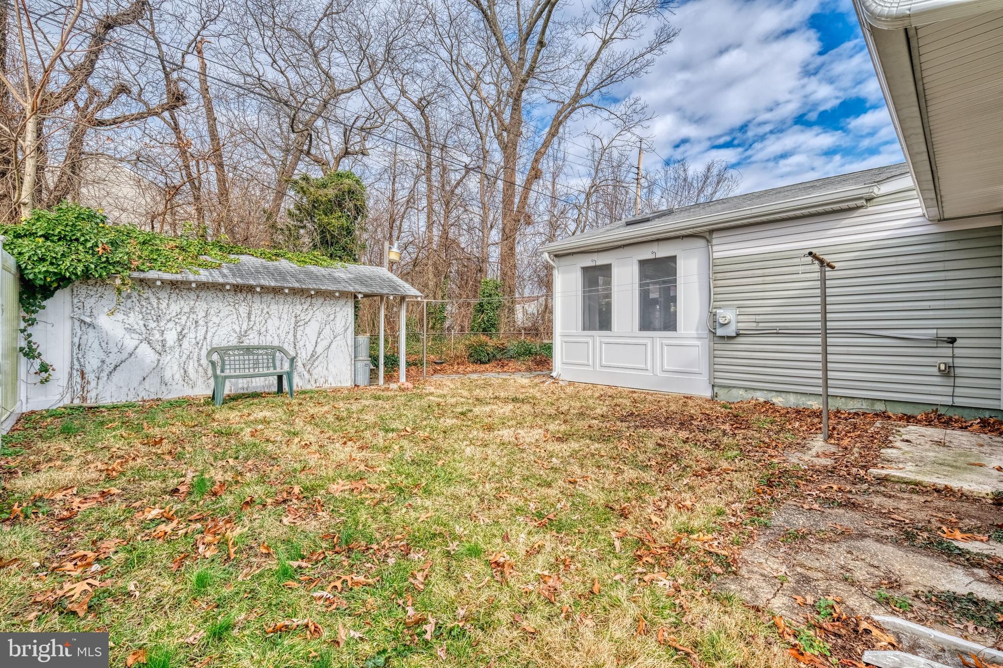 MUNROE GARDENS - Residential