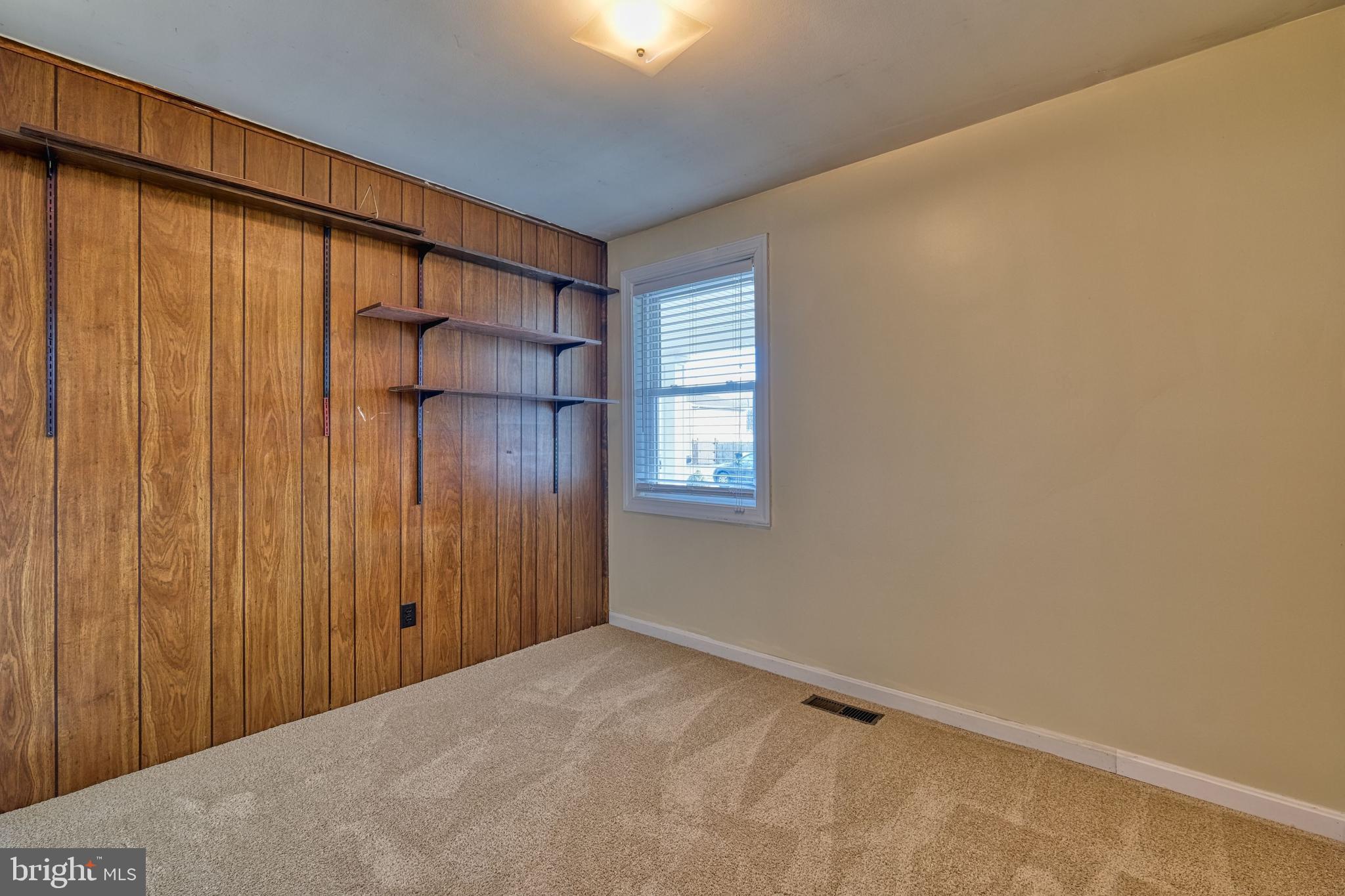 MUNROE GARDENS - Residential