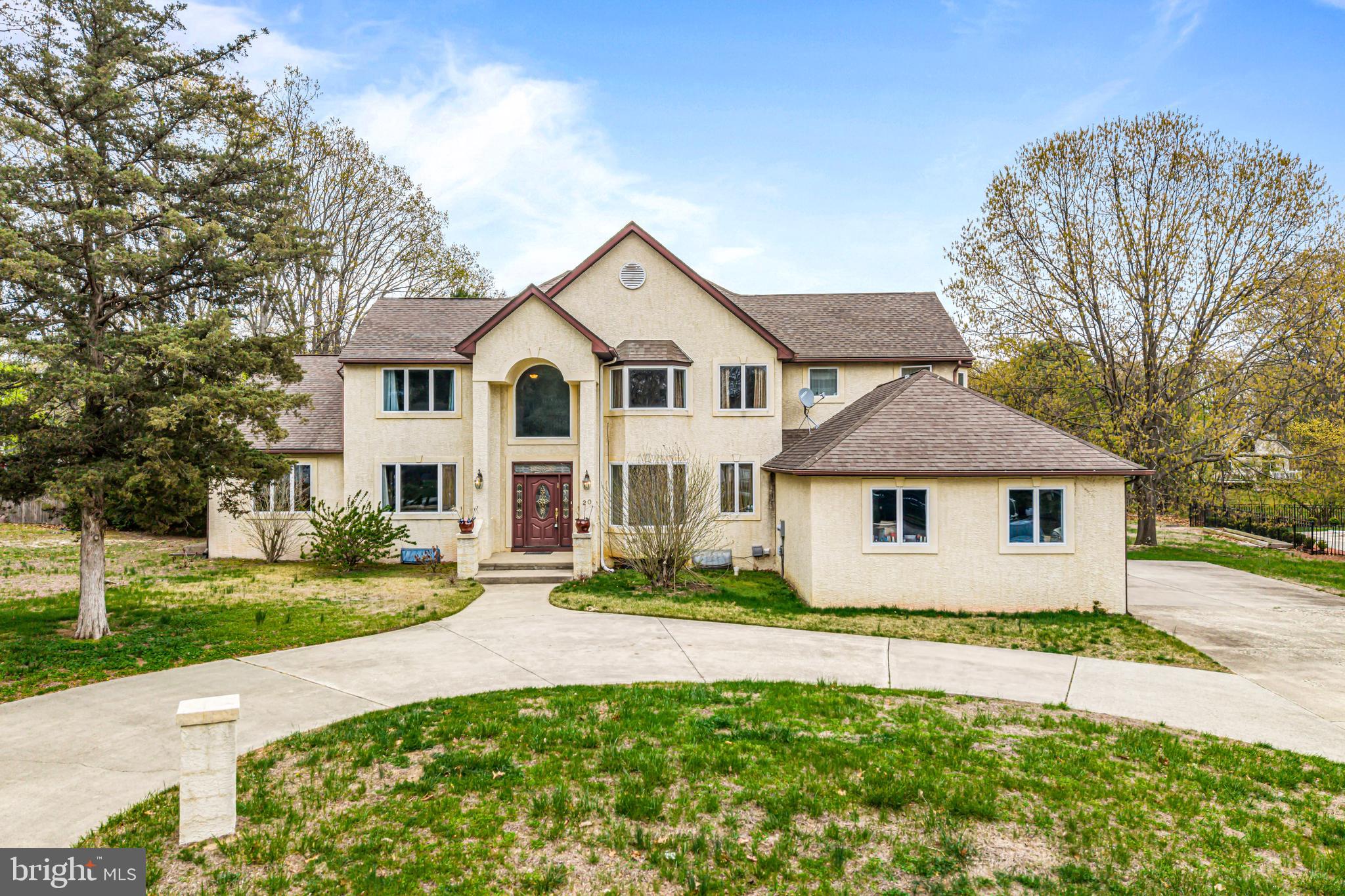 20 EDELWEISS COURT
