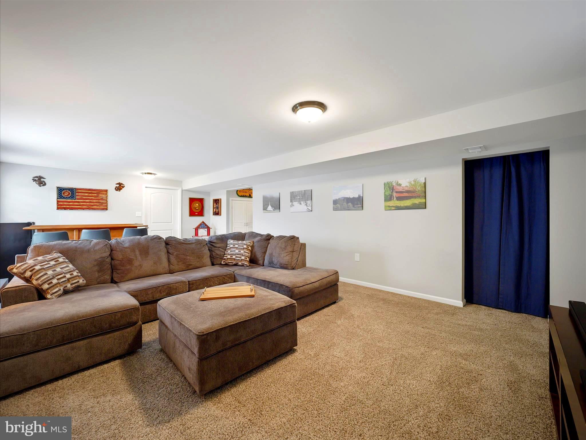 RED HILL - Residential