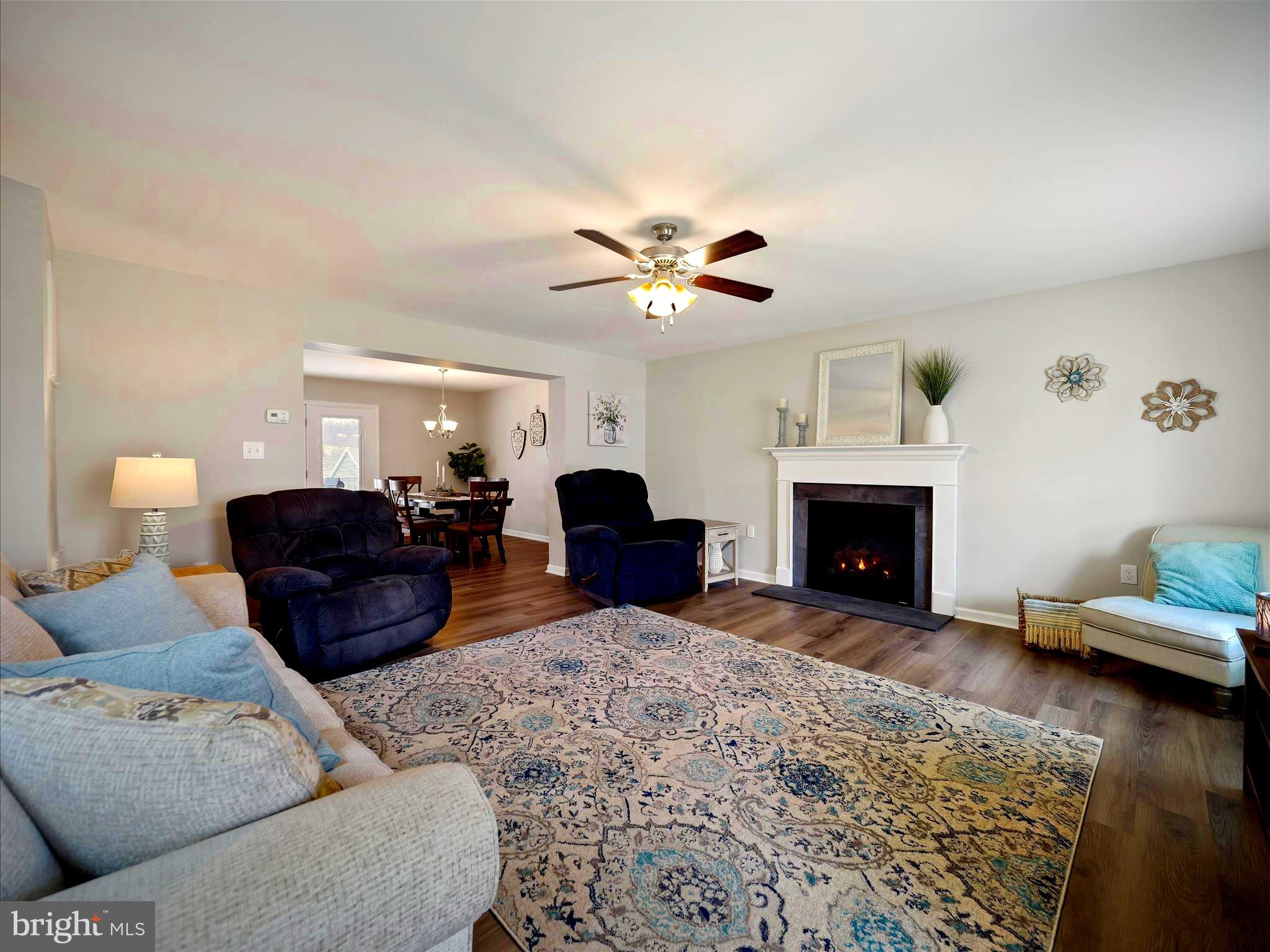 RED HILL - Residential