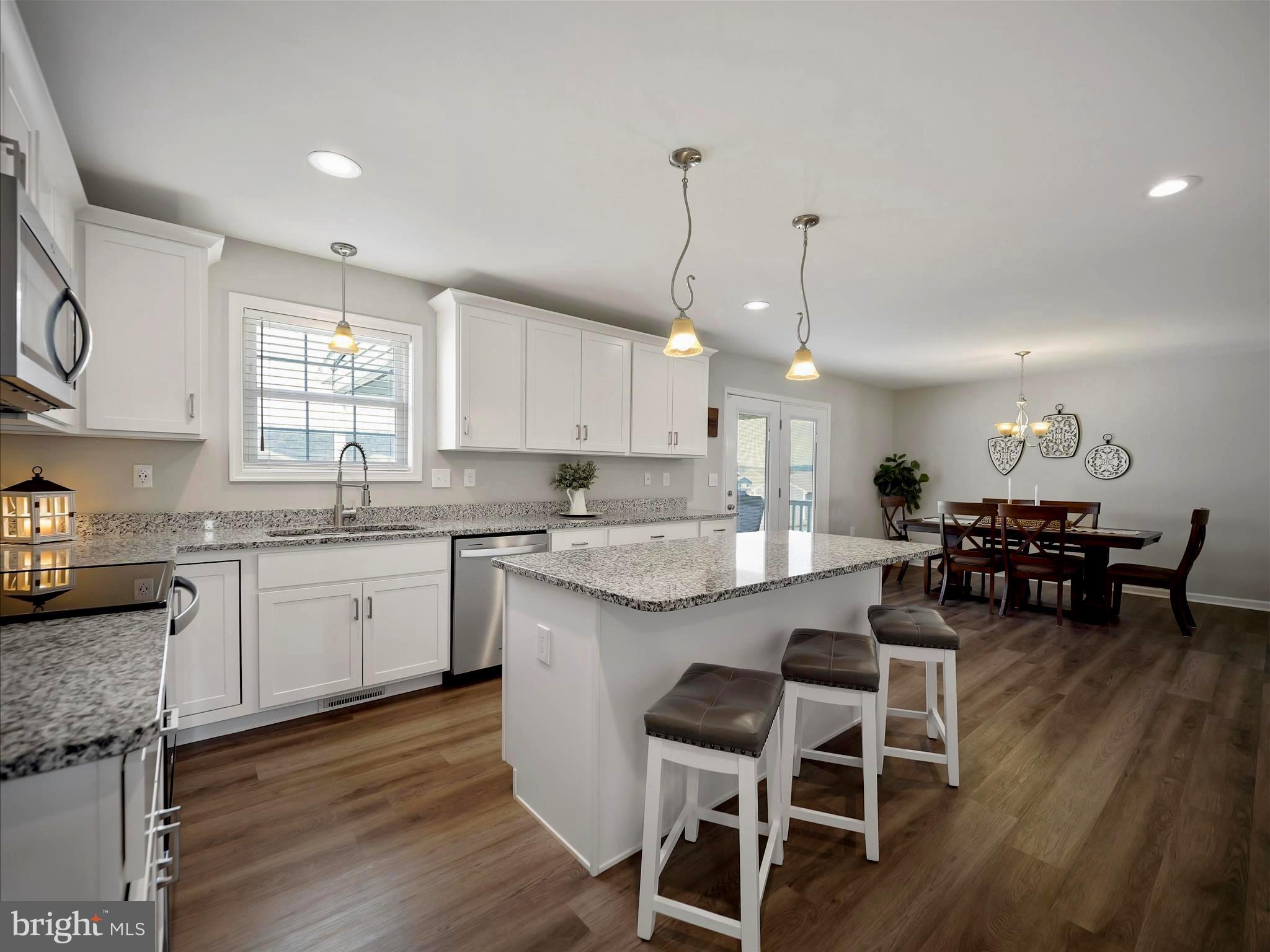 RED HILL - Residential