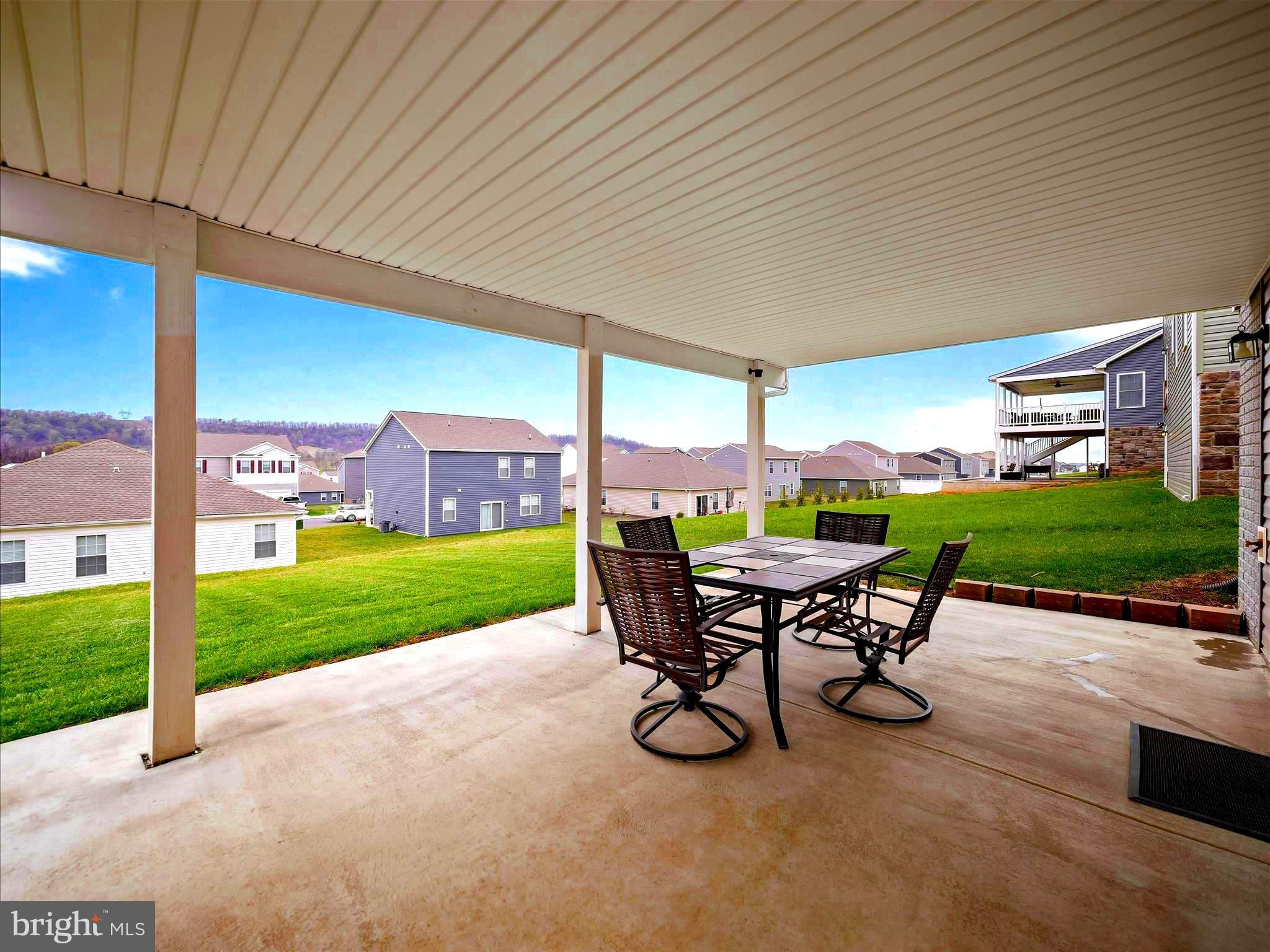 RED HILL - Residential