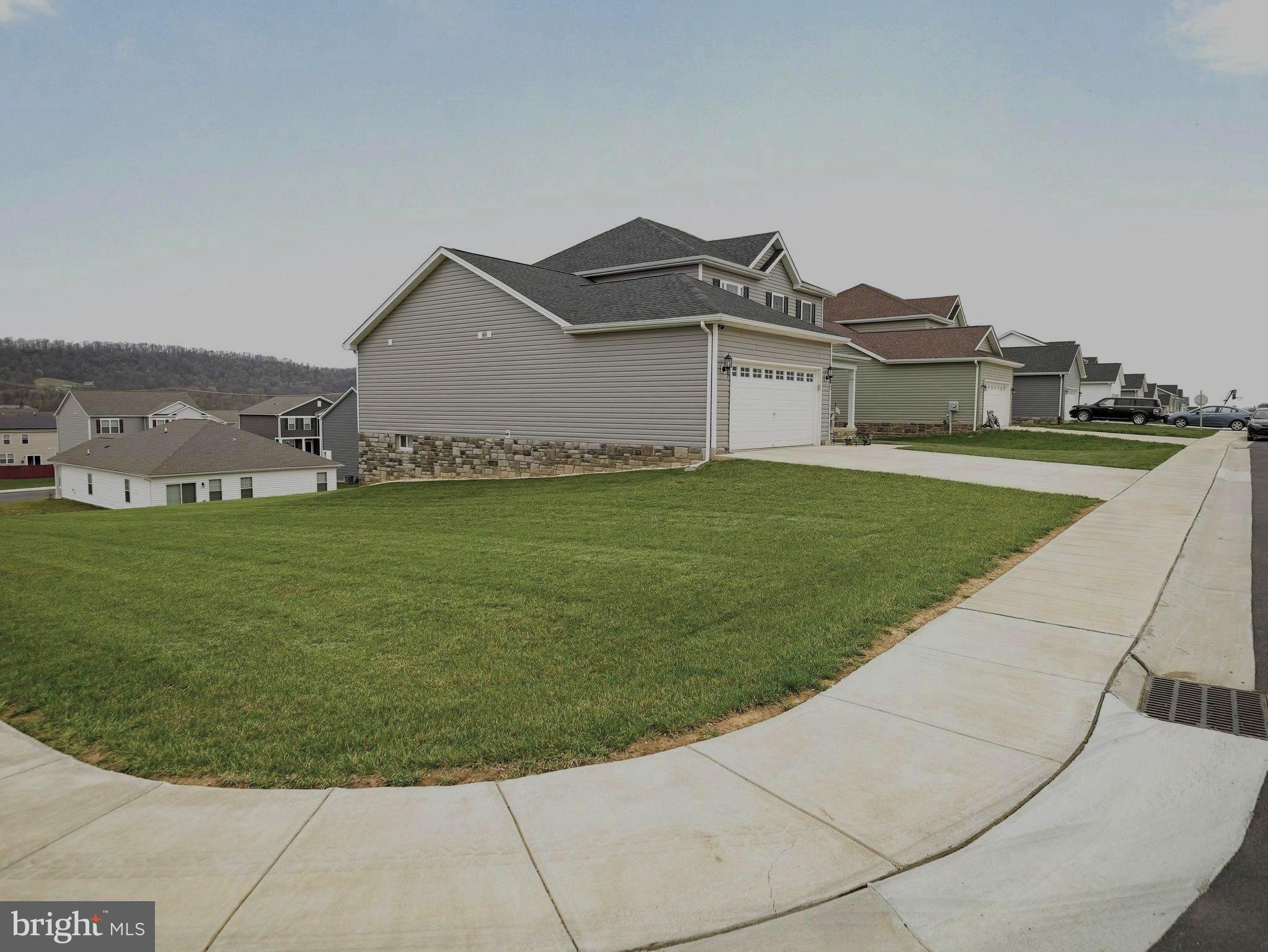 RED HILL - Residential