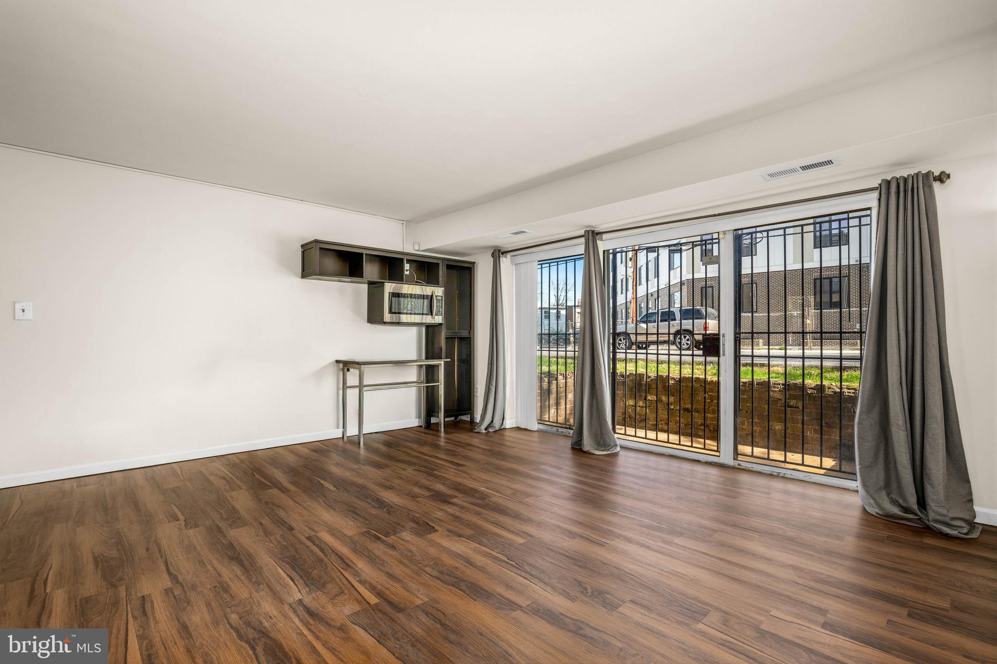 1920 NAYLOR ROAD SE T2